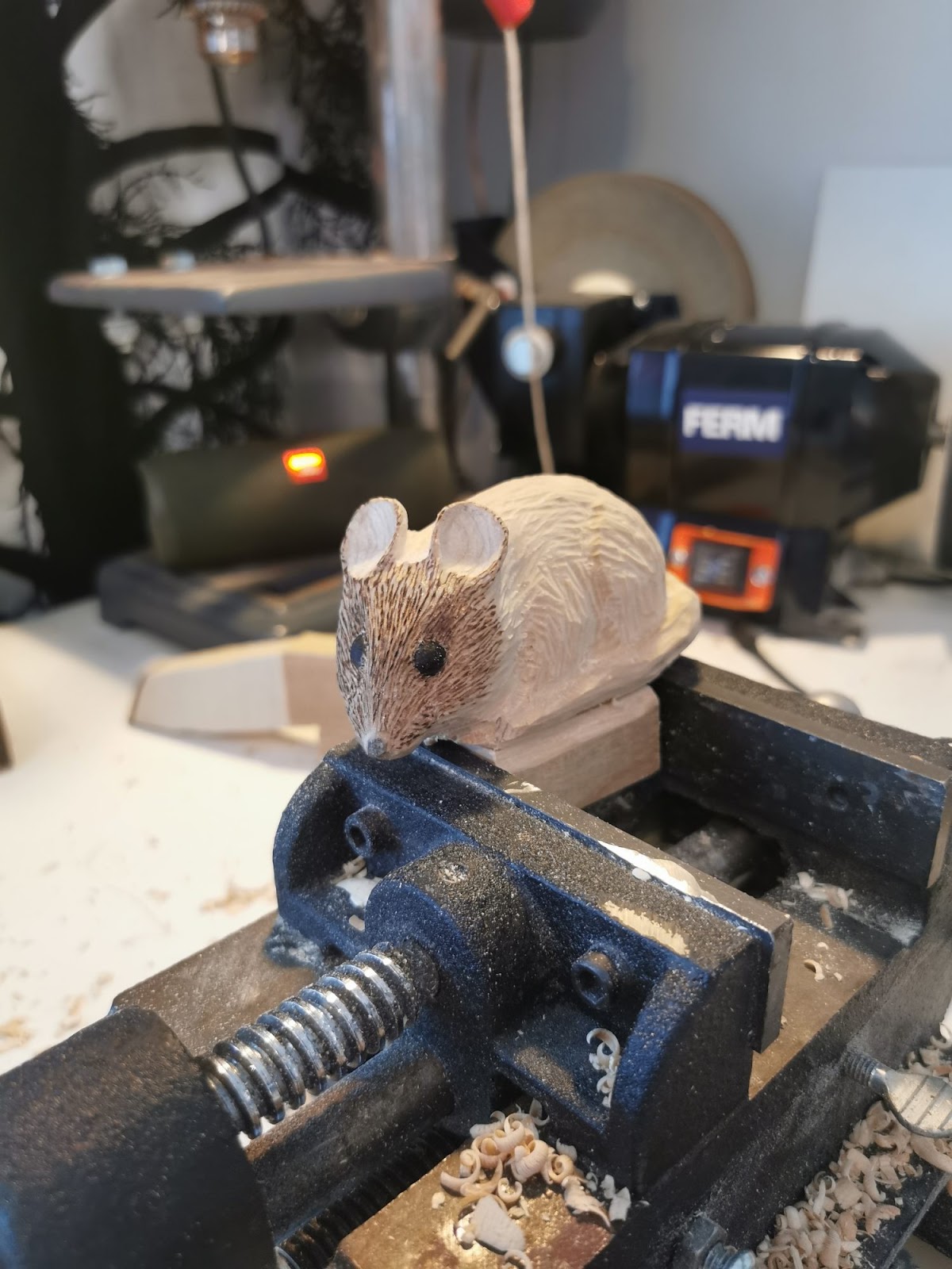 Smykkeskrin med mus og slange