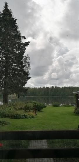 Toilet hytte med skøn udsigt