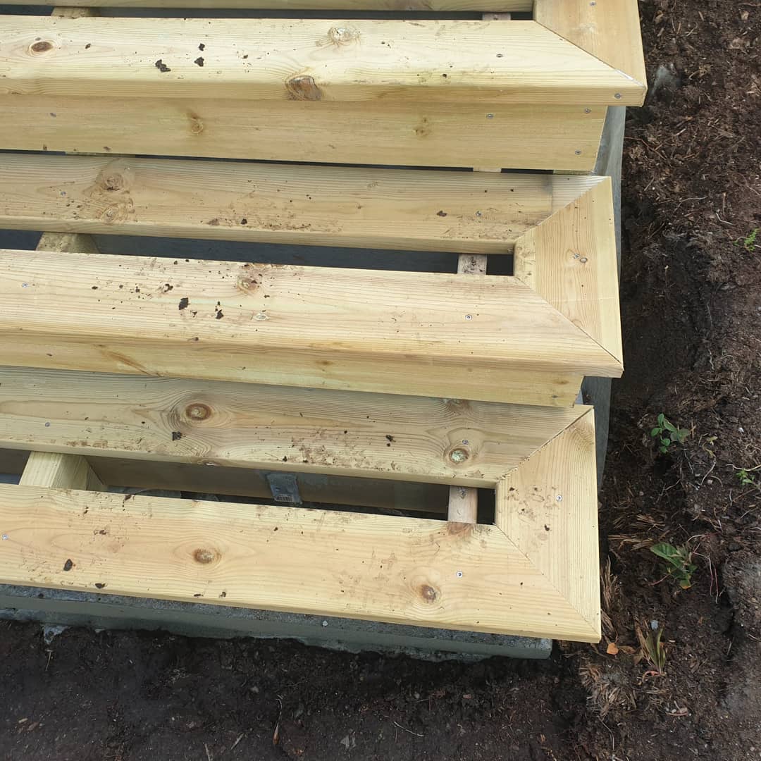 Trappe til terrassen