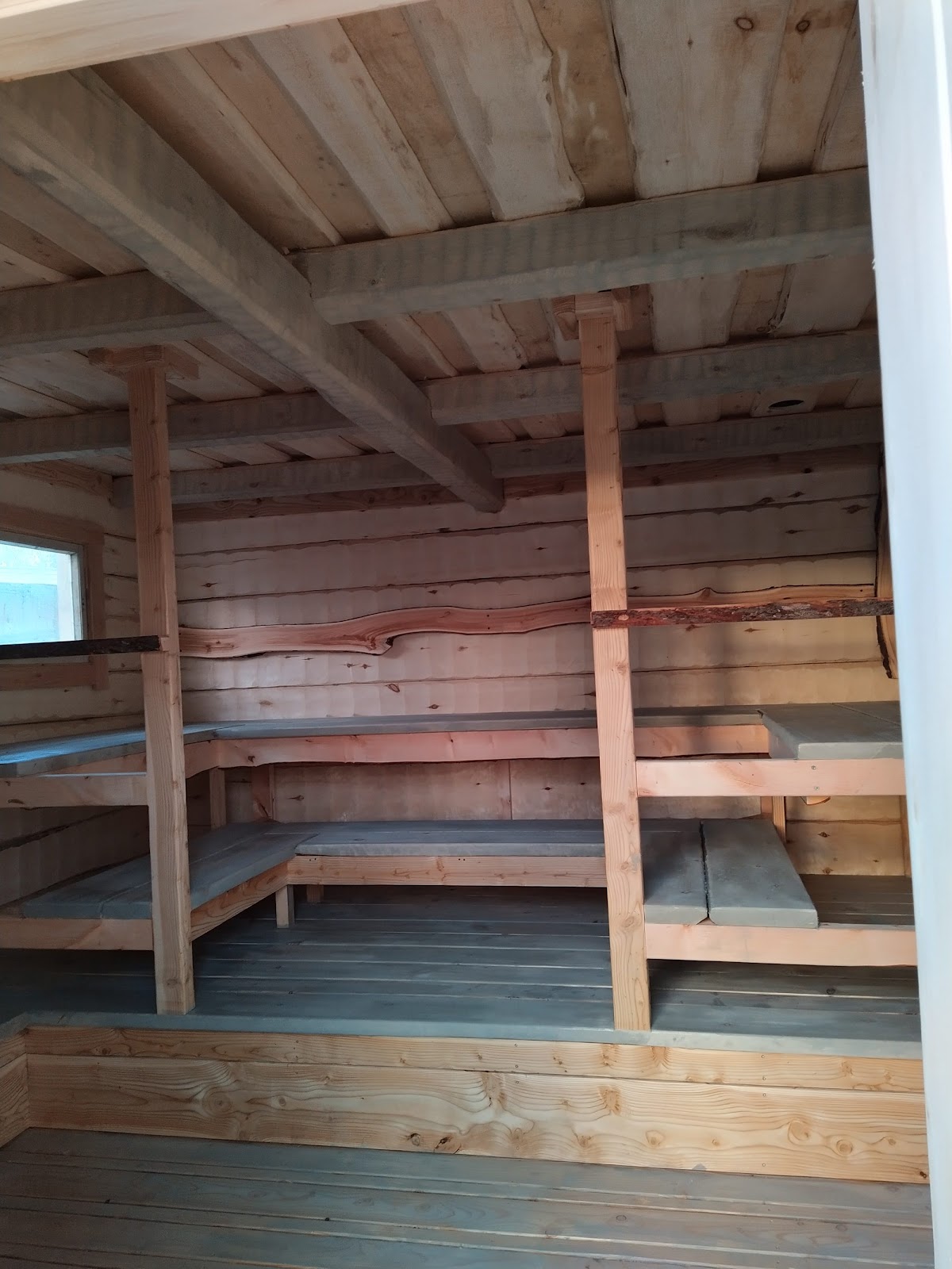 Sauna i ny bjælkehytte