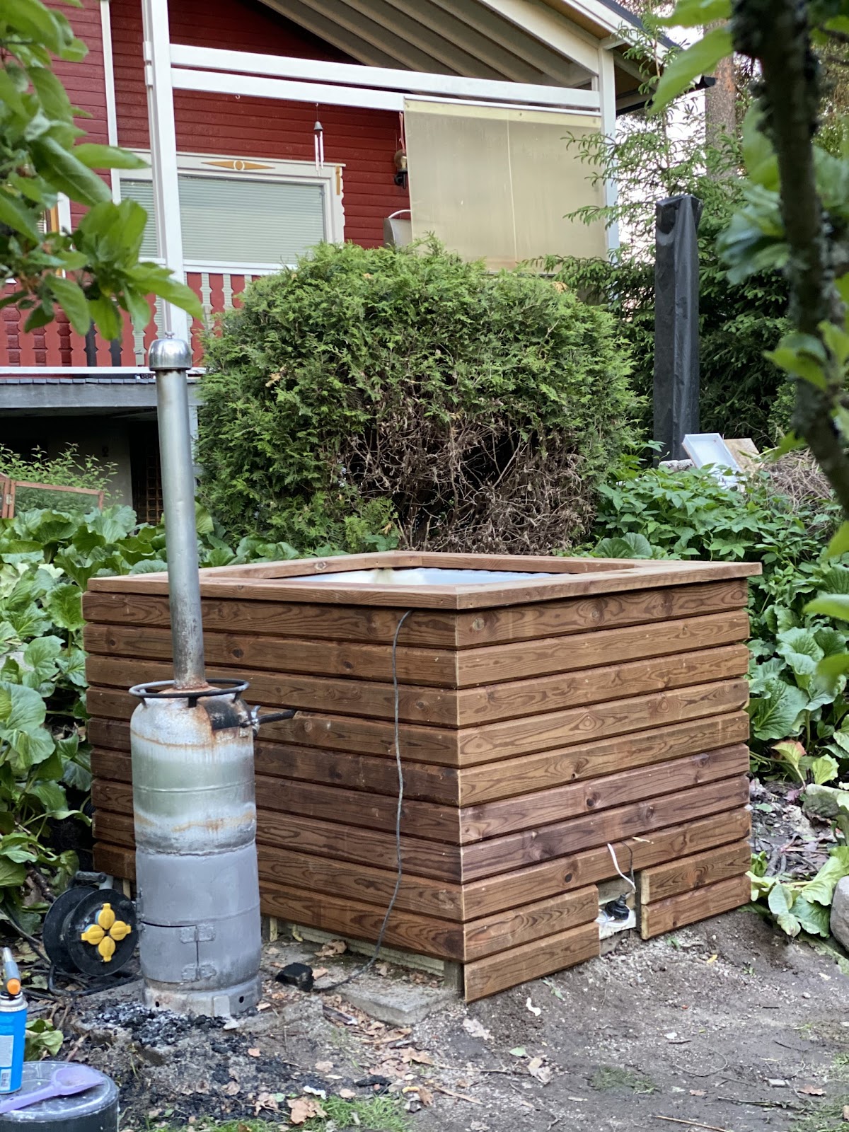 Hjemmelavet vilmarksbad med varme