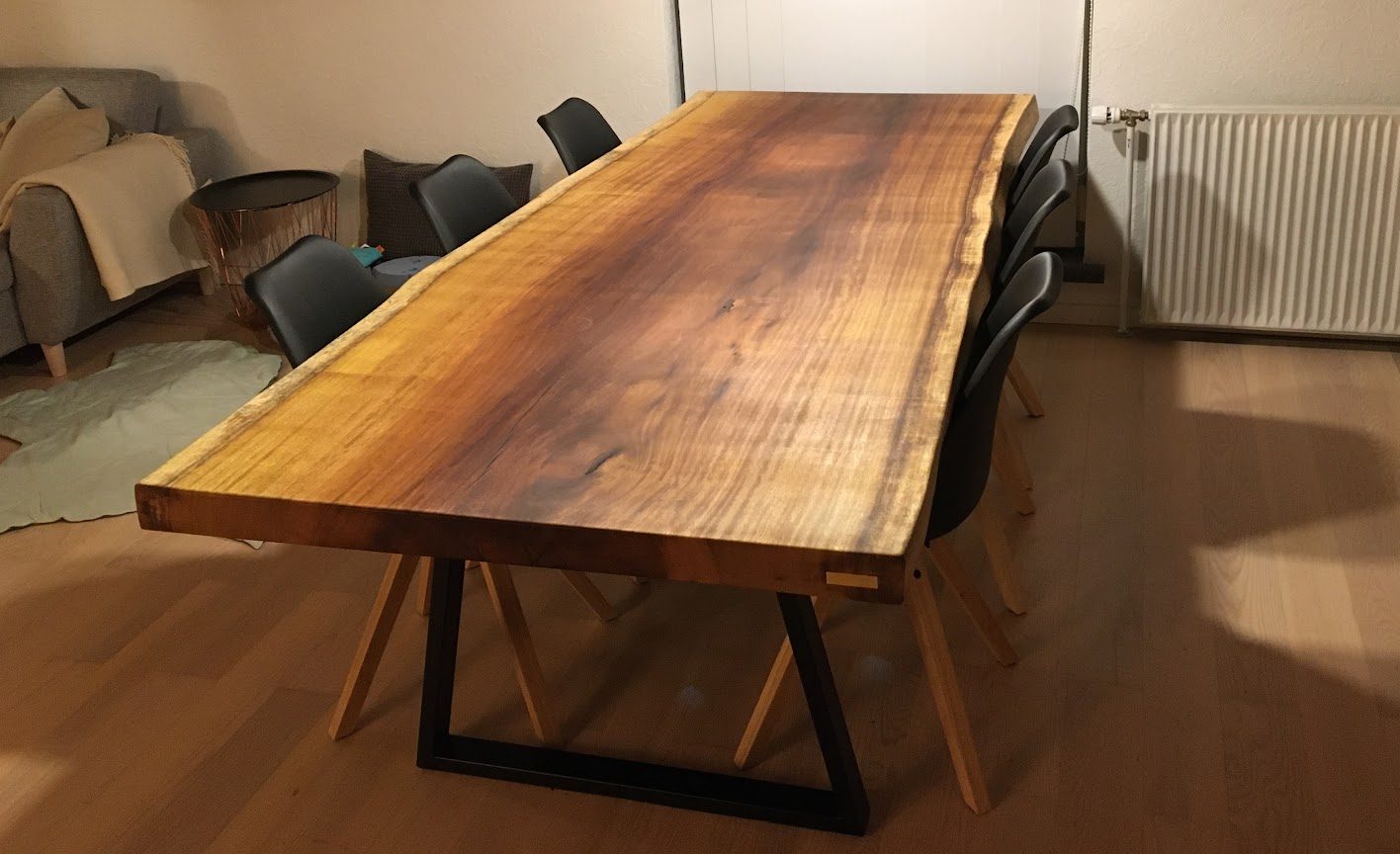 Lautapöytä 110cm leveä lankku