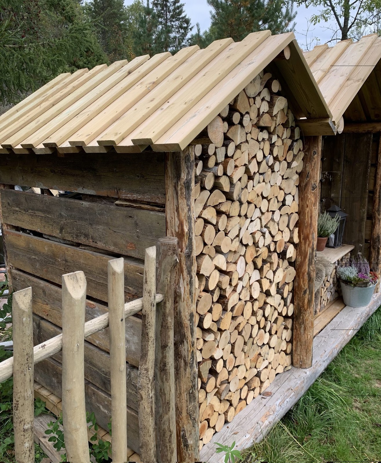 Halkokatos kahvittelupaikalla