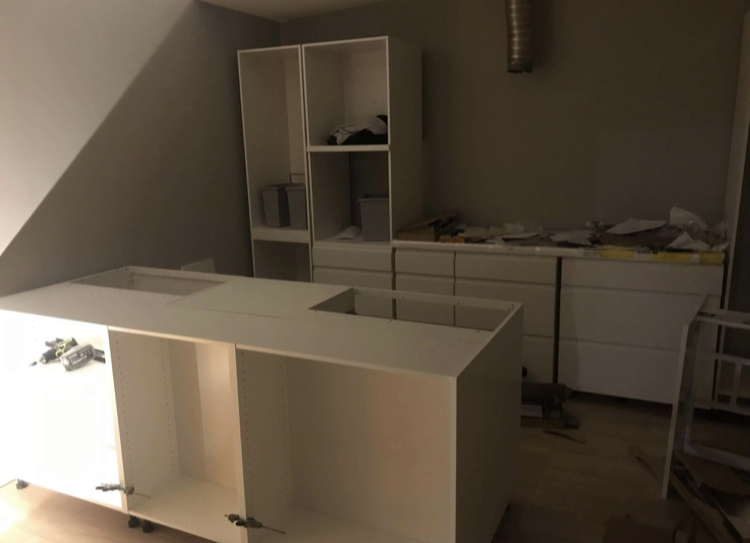 Uusi ja isompi keittiö