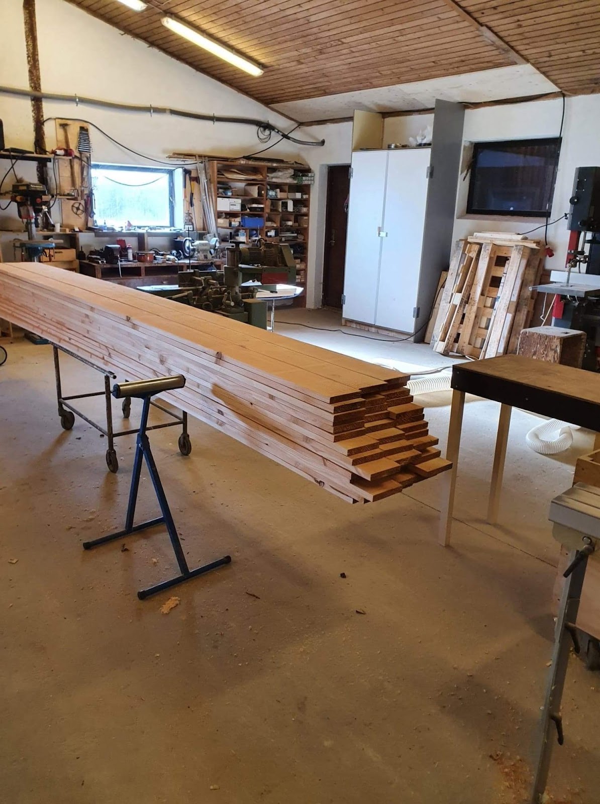 Lisärakennus mökille