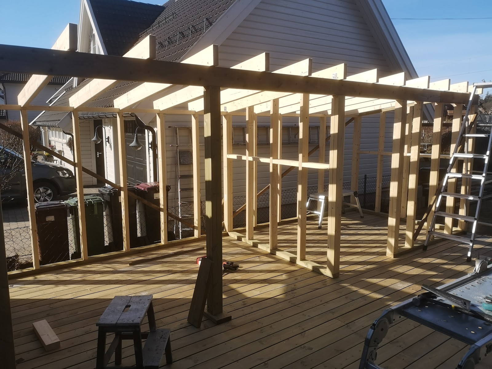 Pyörä- ja työkaluvaja