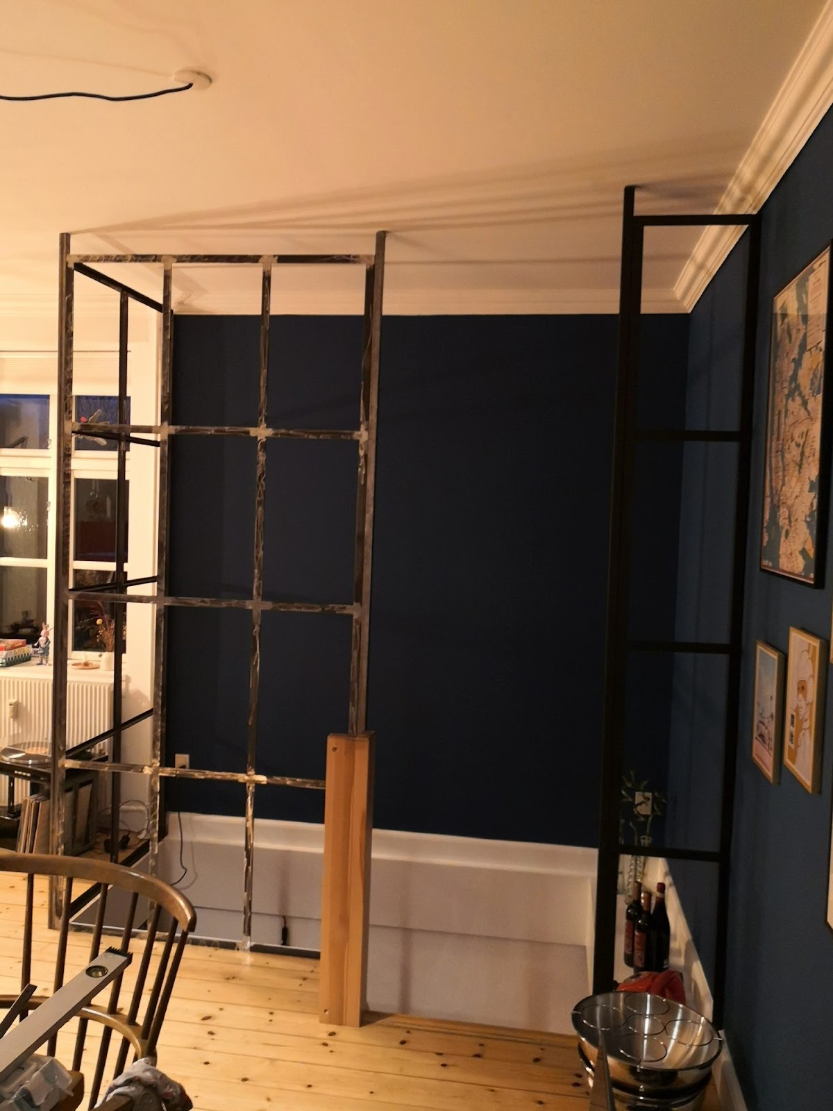 New York -lasiseinä