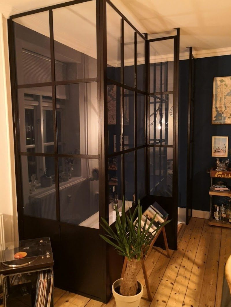 New York -lasiseinä