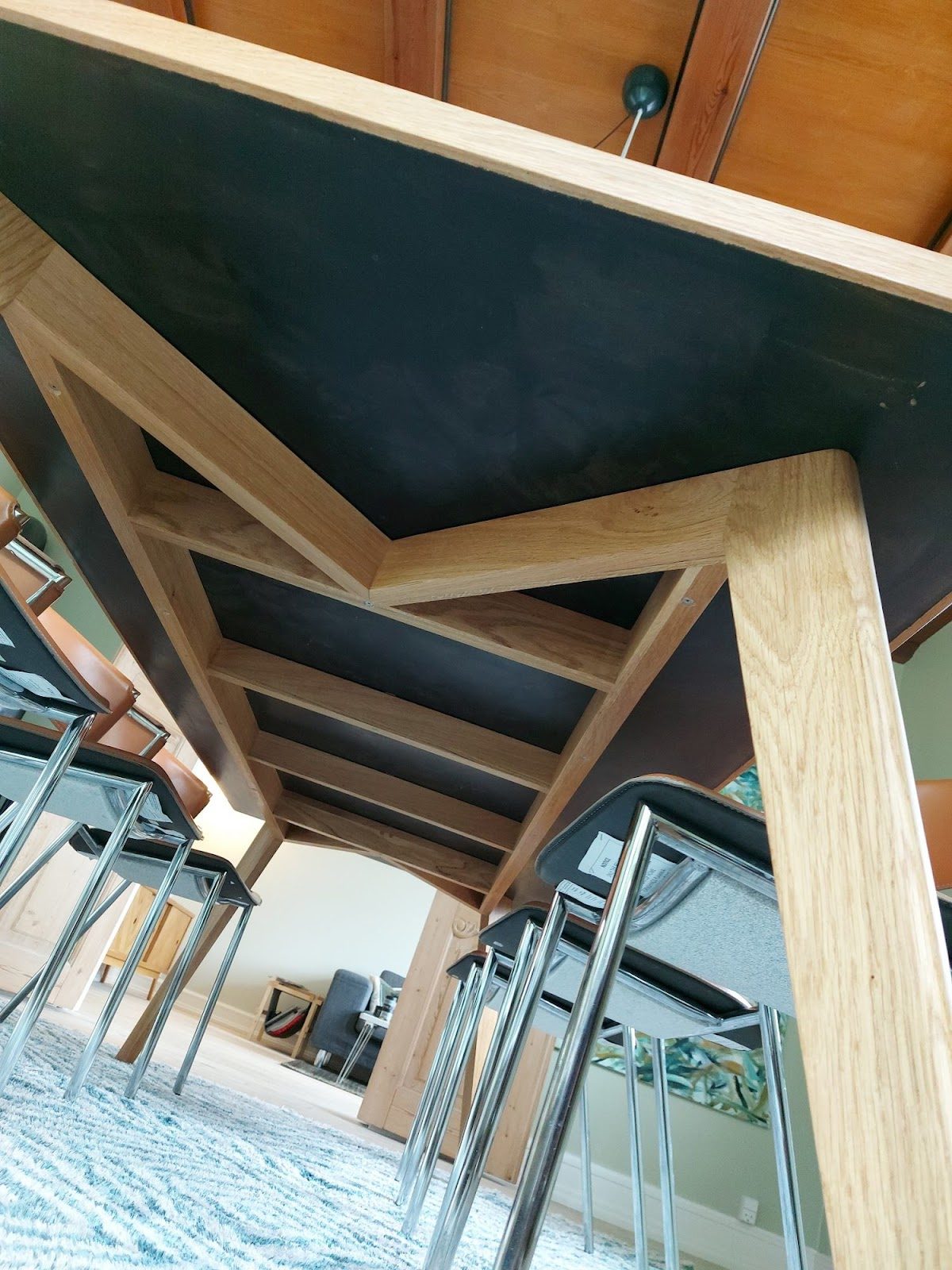 Ruokapöytä - kuusikulmio kuvio