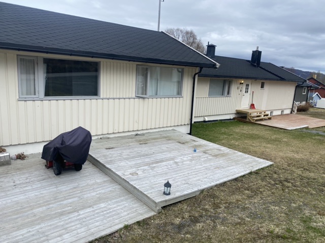 Uusi terassi ja portaat