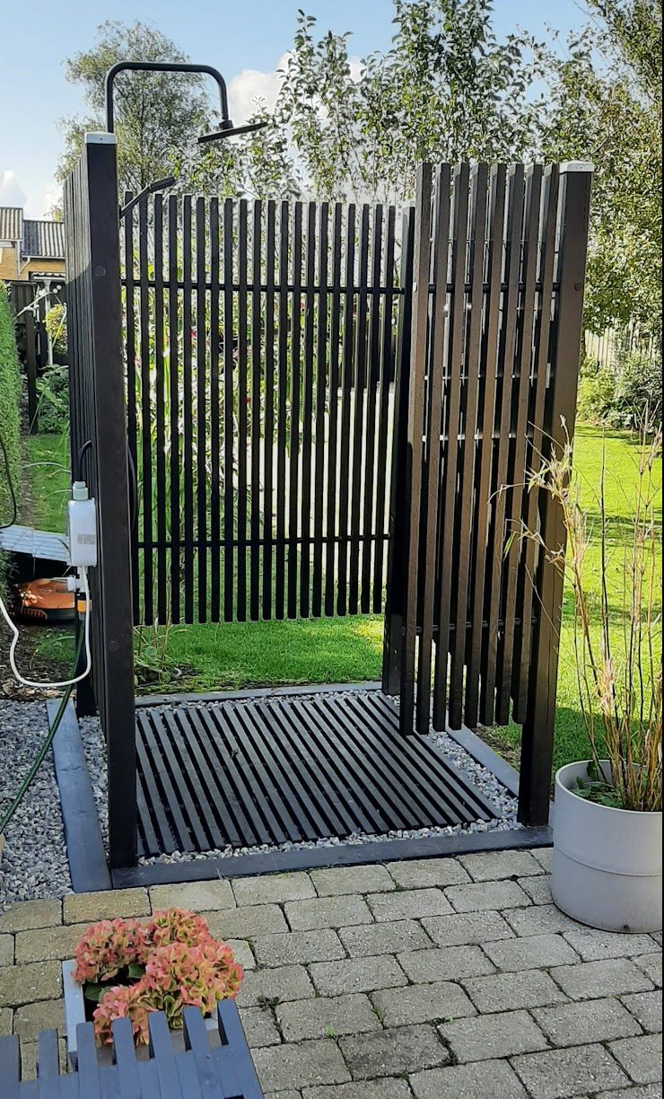 Utendørs dusjkabinett