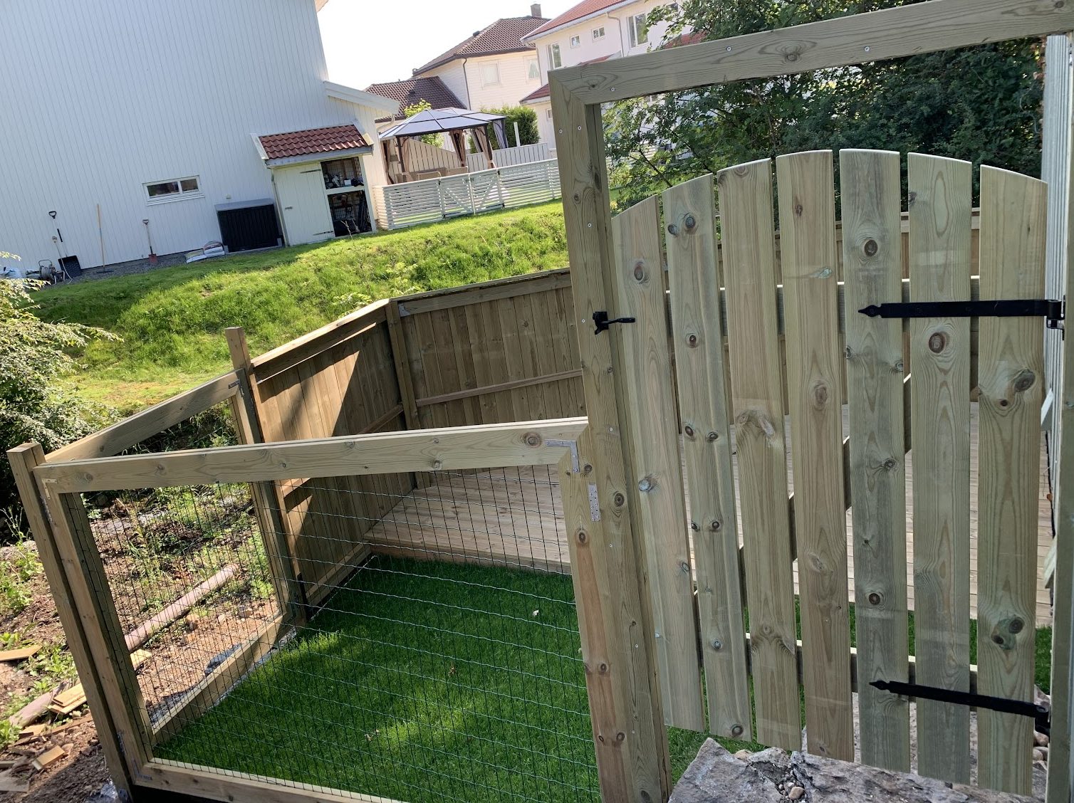 Luftegård til liten hund