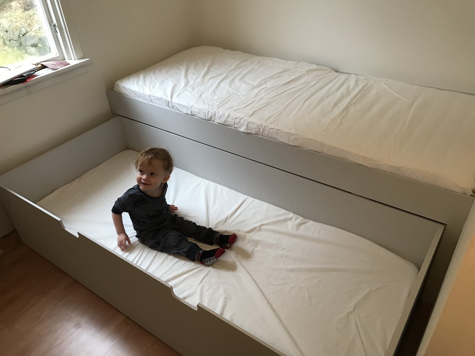 Kompakt køyeseng/sofa