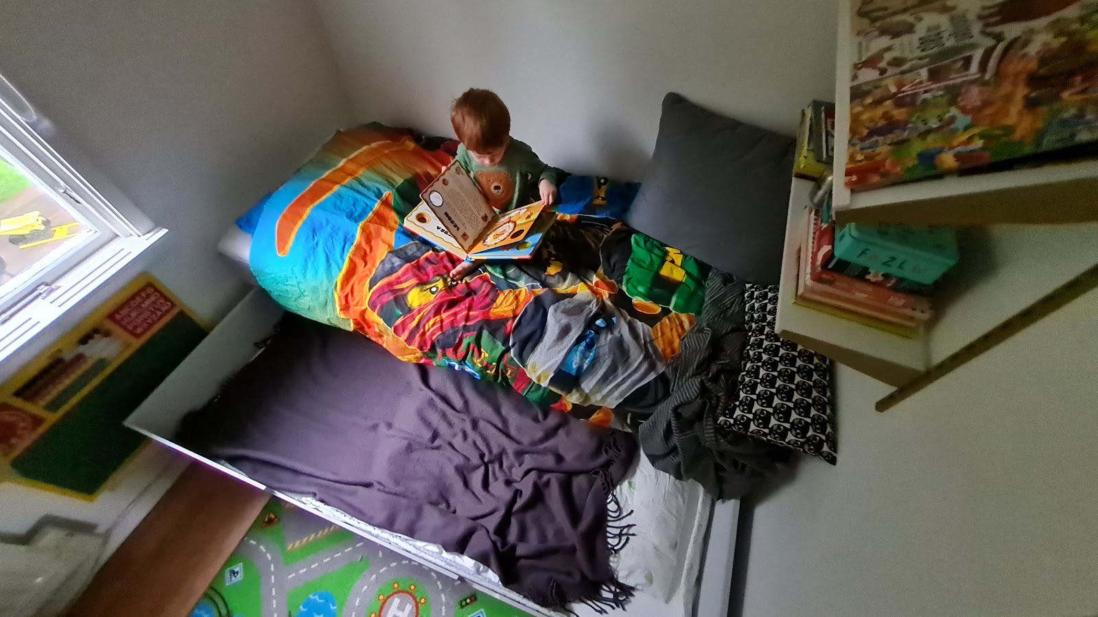 Kompakt køyeseng/sofa