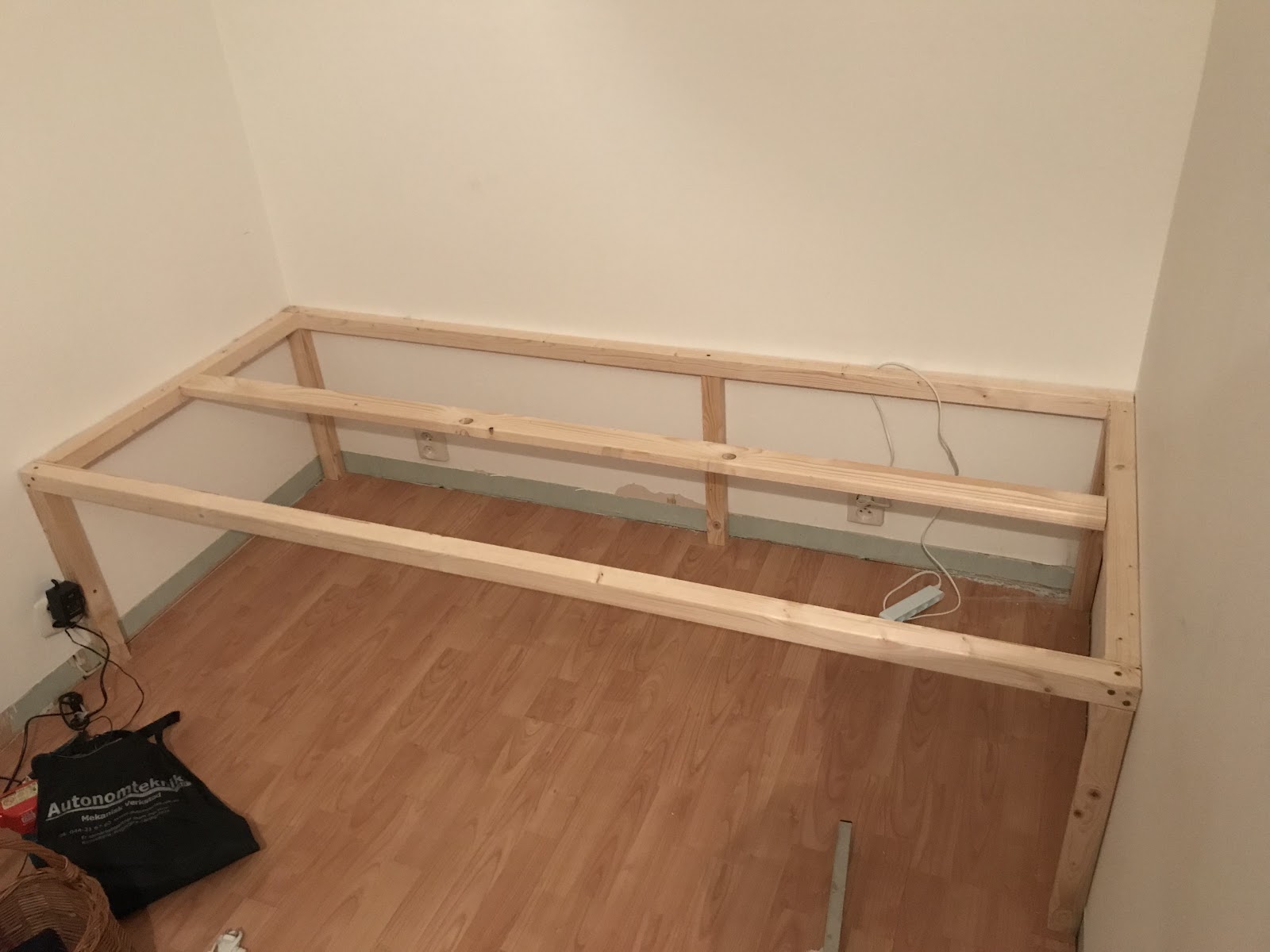 Kompakt køyeseng/sofa