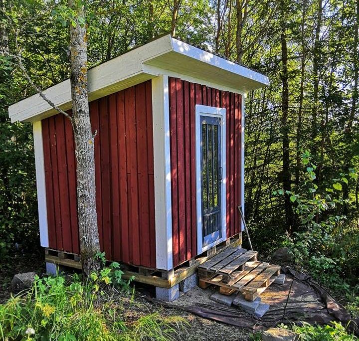 Redskapsbod av paller