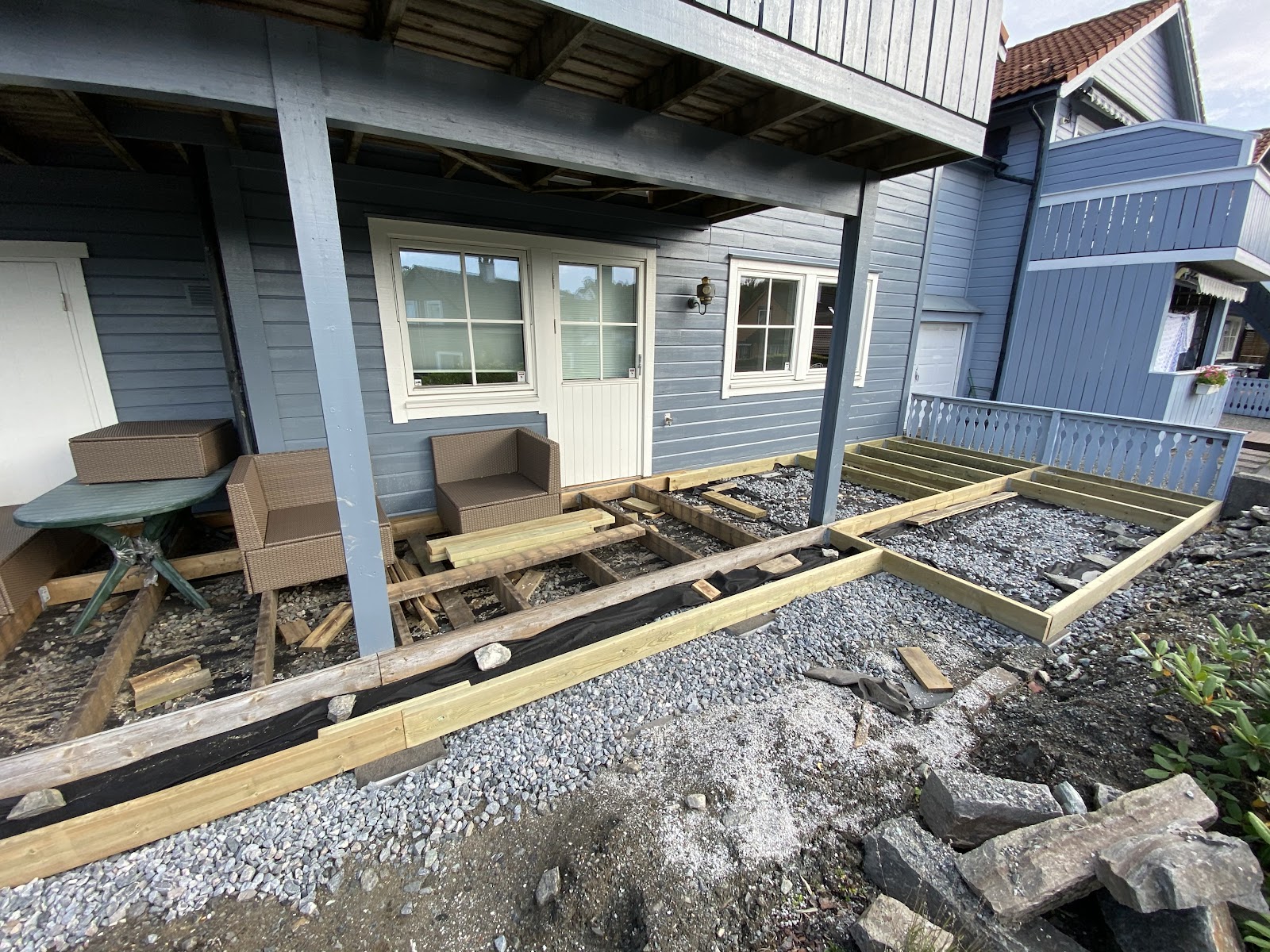 Fra busk og kratt til uteplass