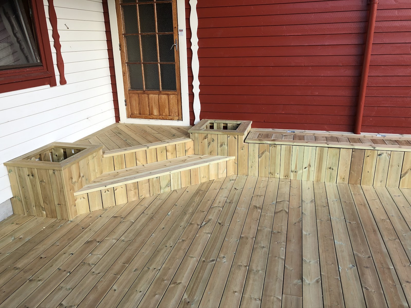 Terrasse med Pergola