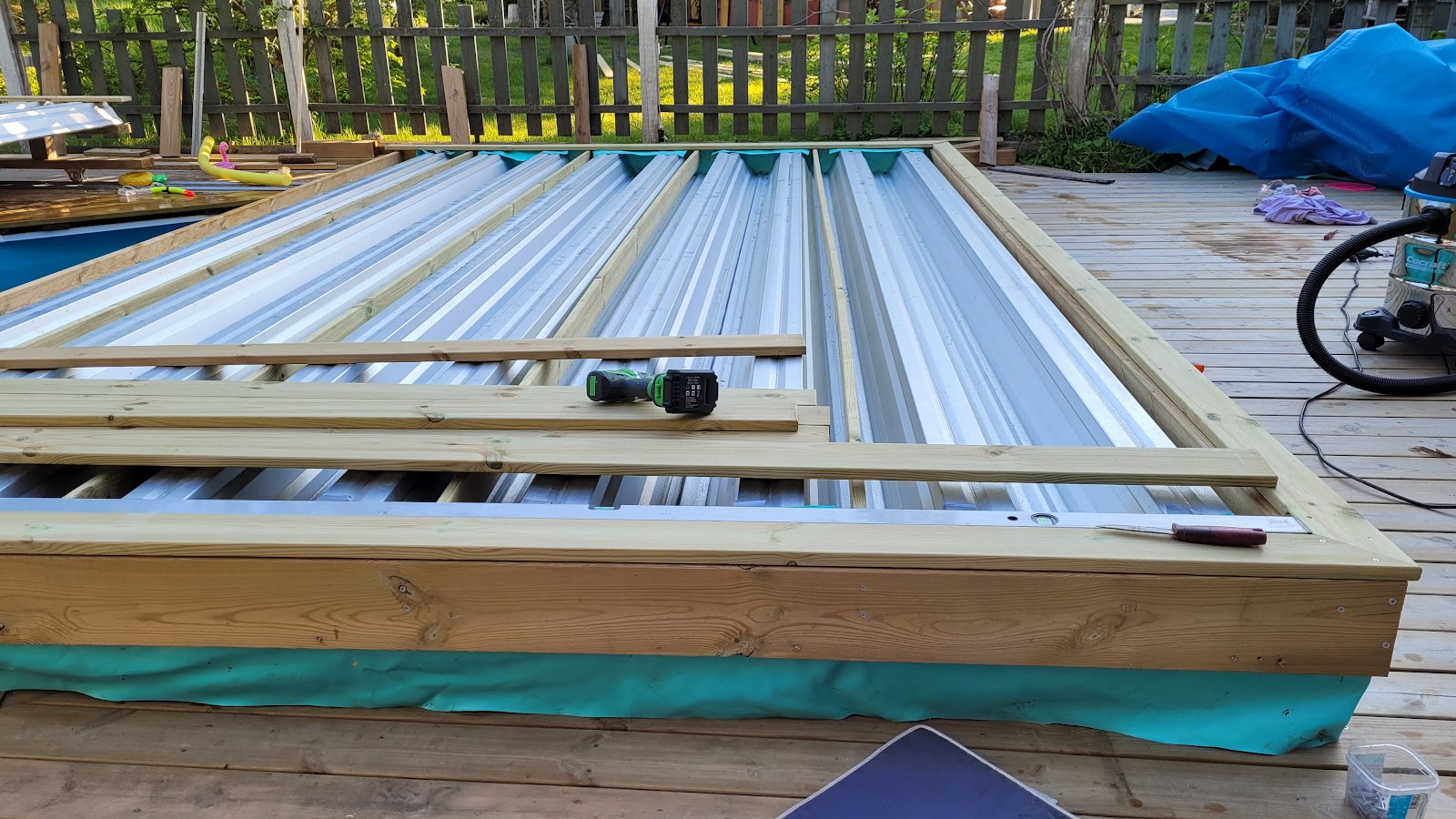 Bassengdekke - gjør vinterlaken til helårsdekke