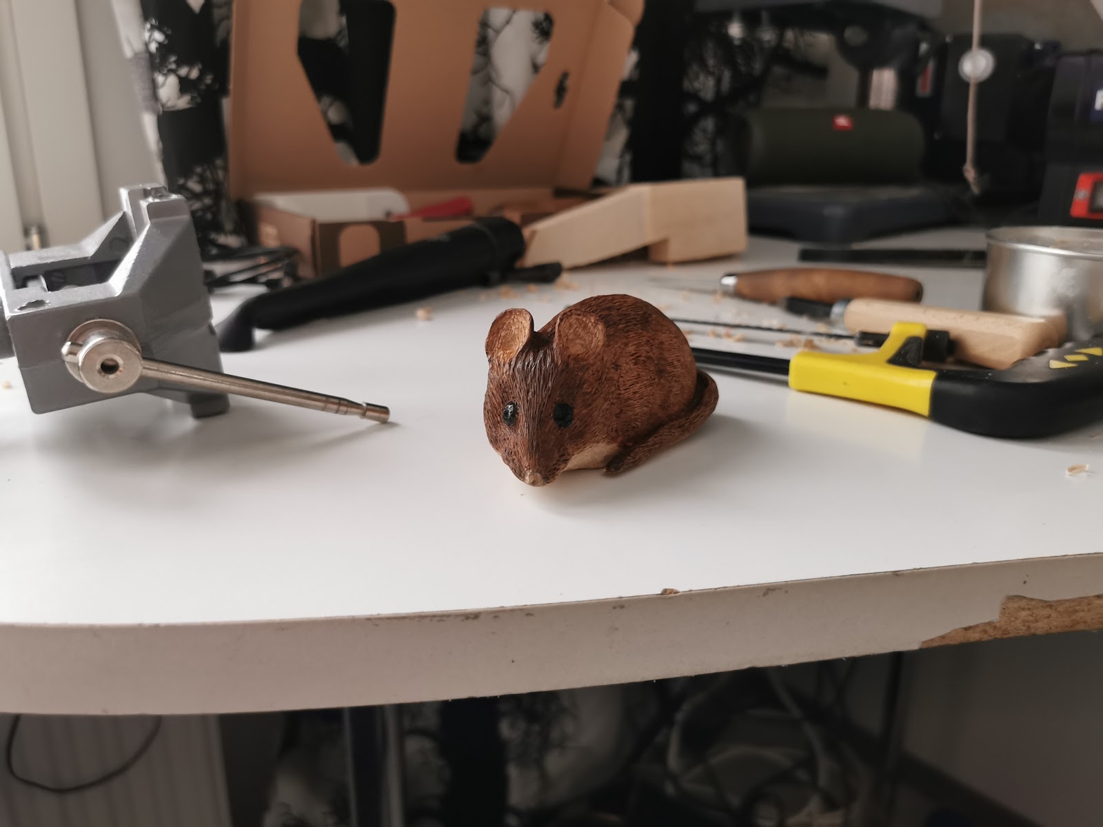 Smykkeskrin med mus og slange