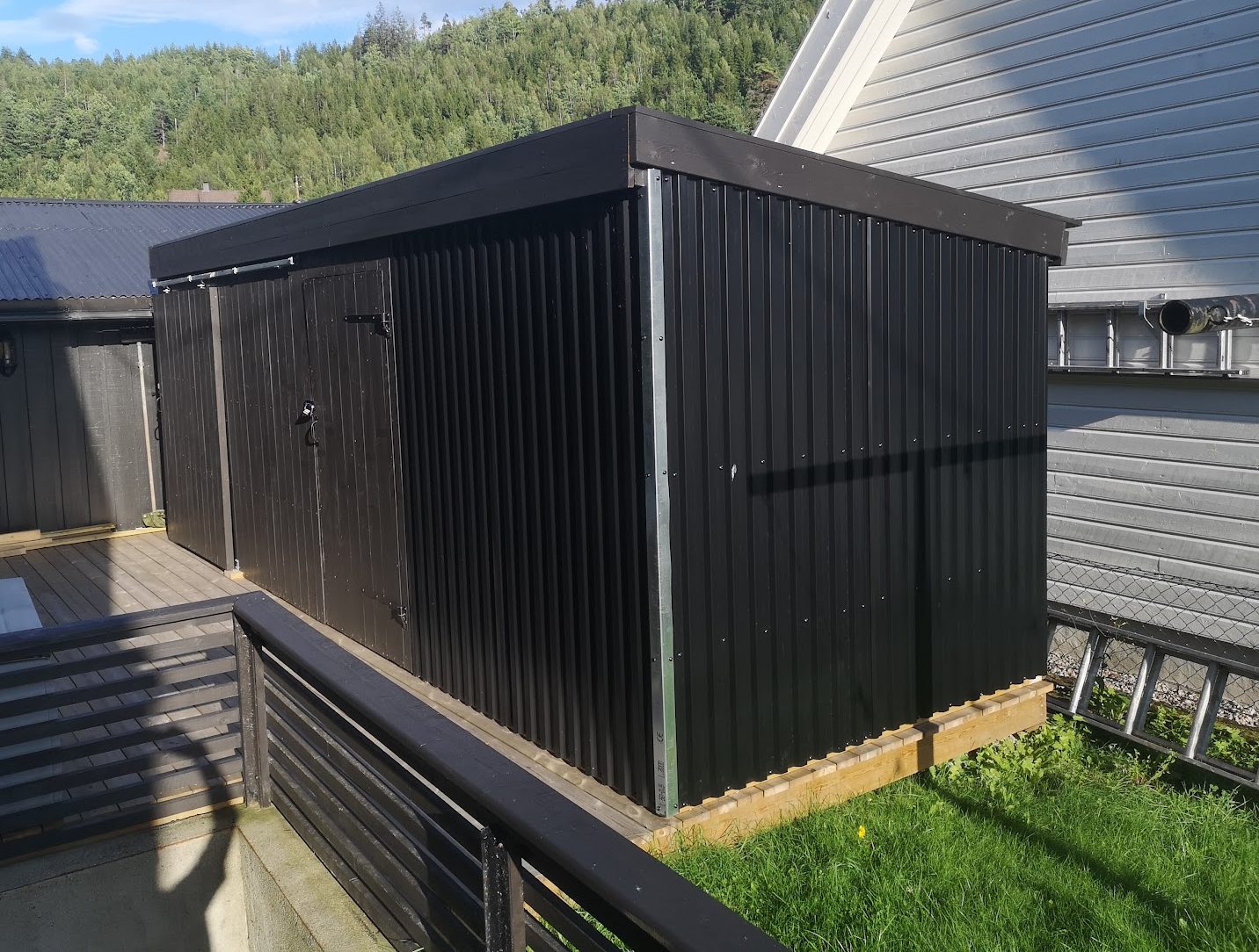 Sykkel- og redskapsbod