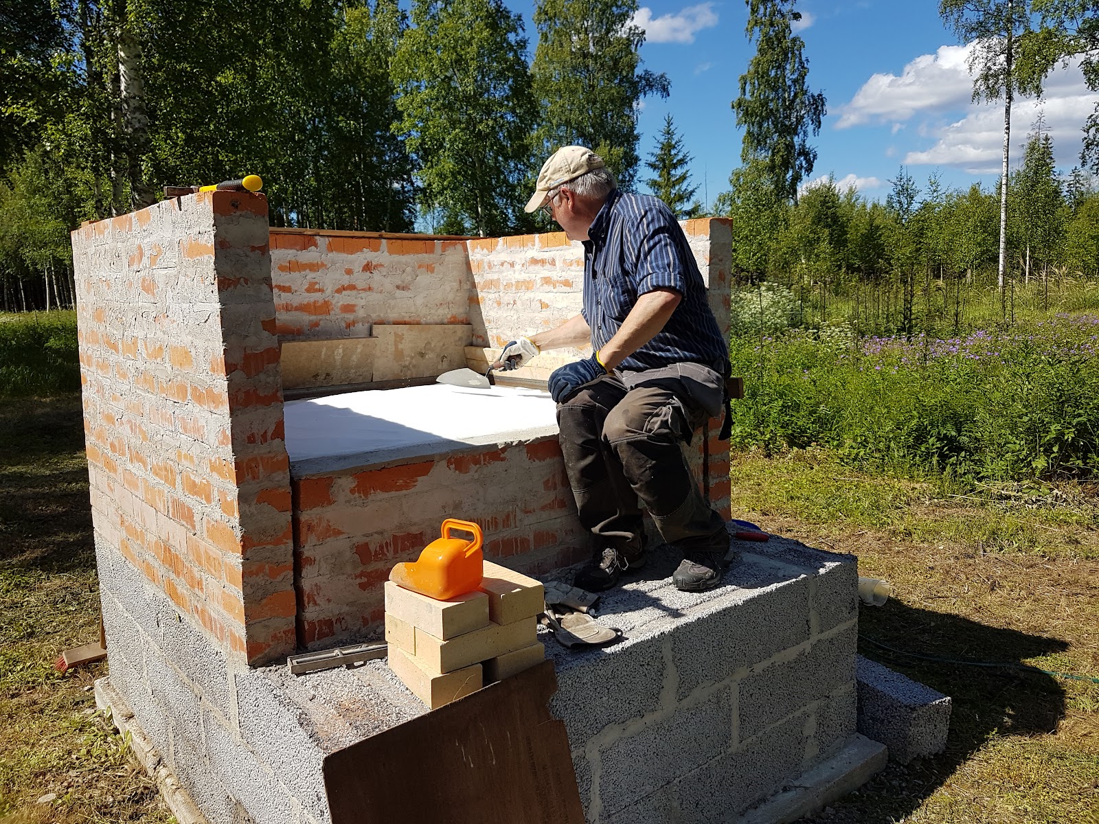 Bakeri med vedfyrt ovn