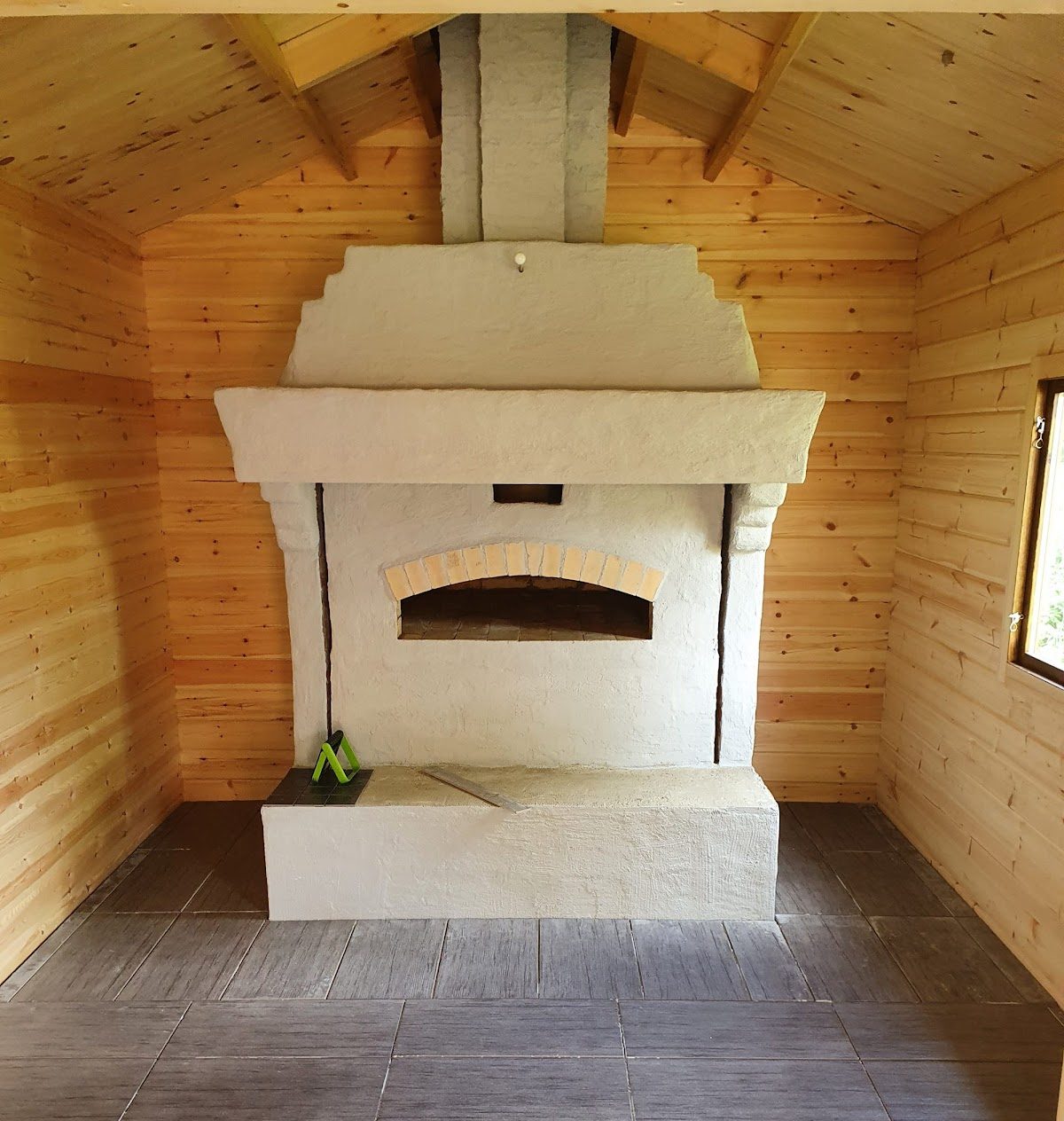 Bakeri med vedfyrt ovn