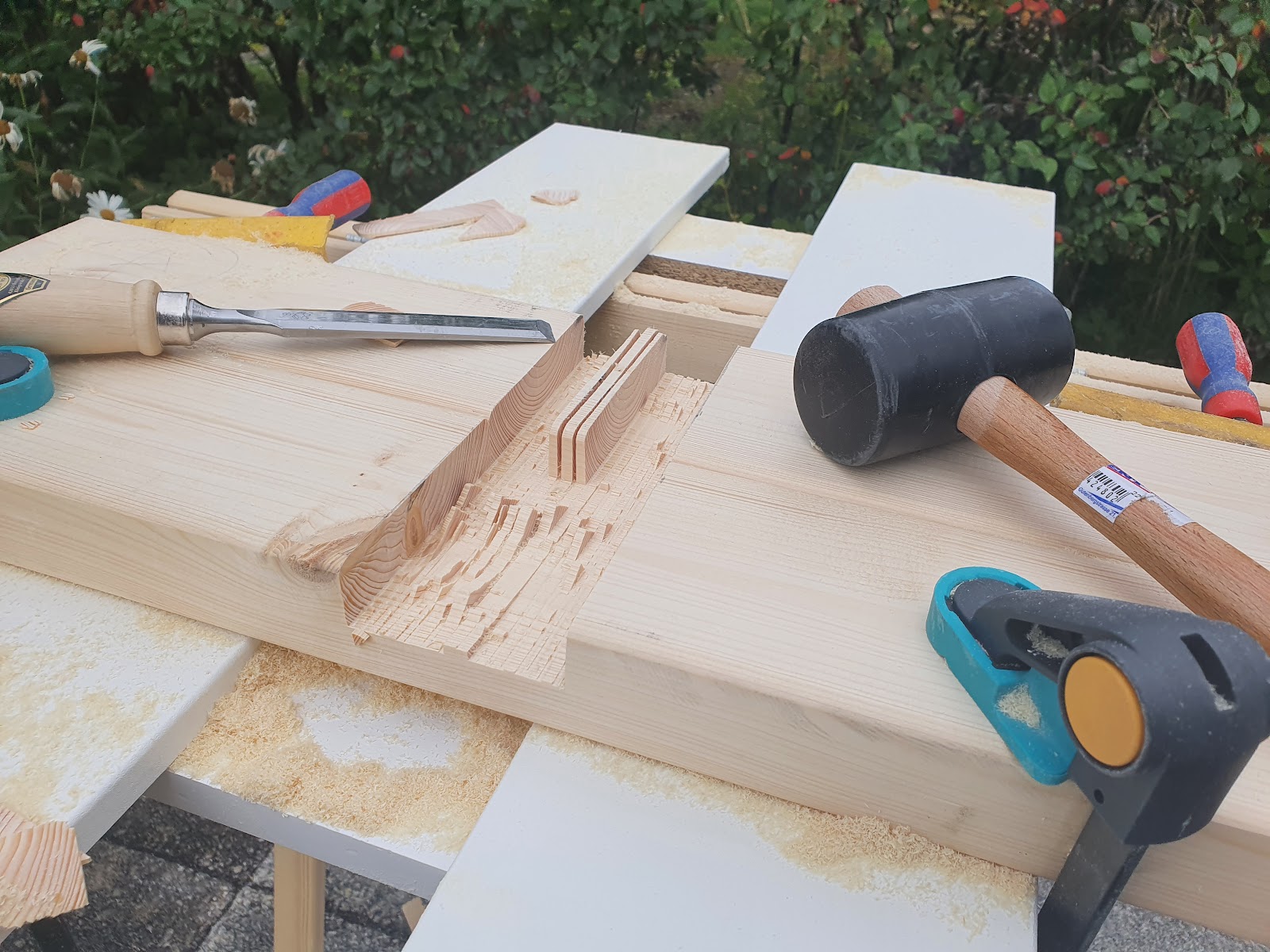 Fint bord til uteplass