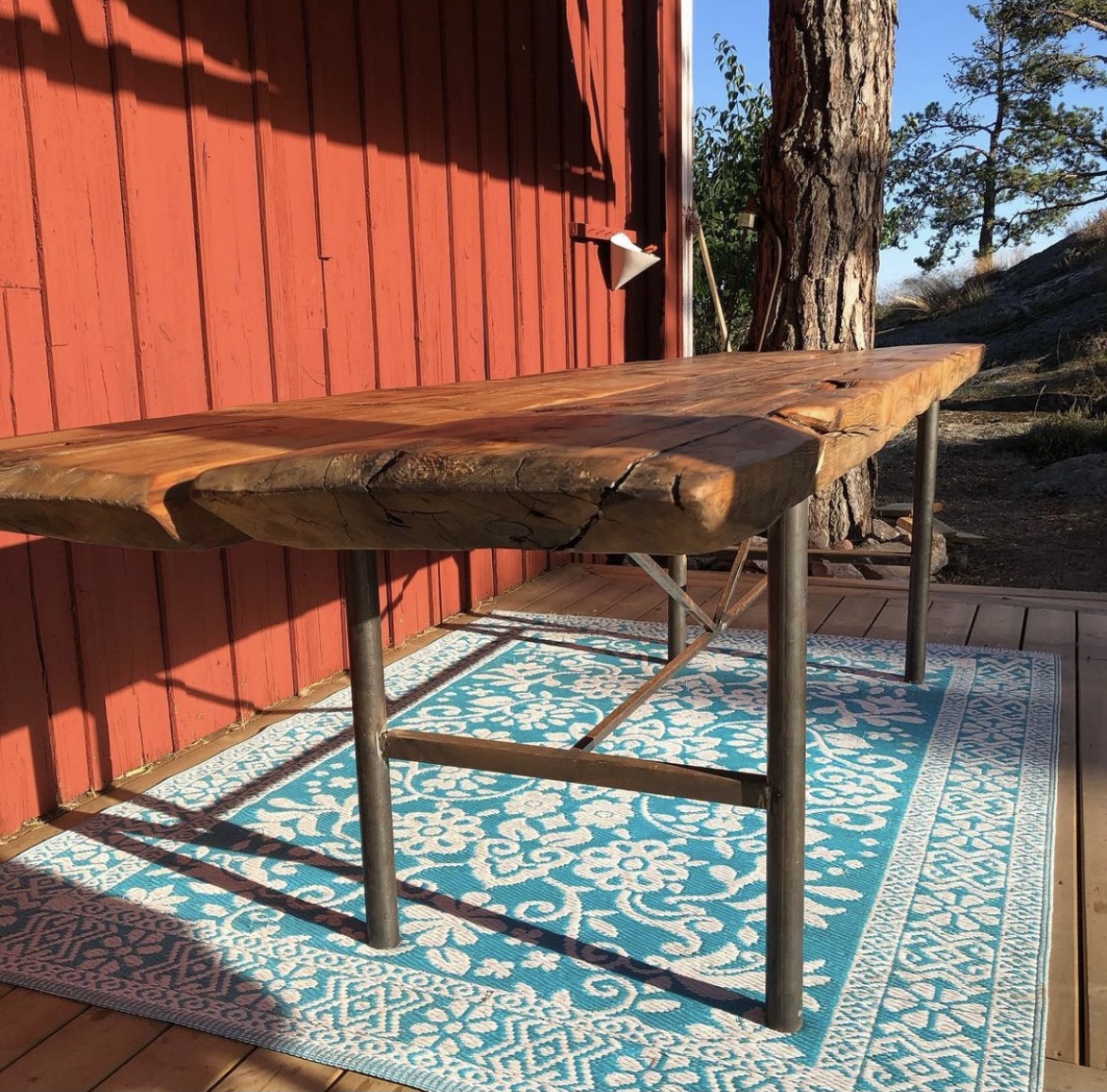 Utendørs spisebord, resirkulert materiale