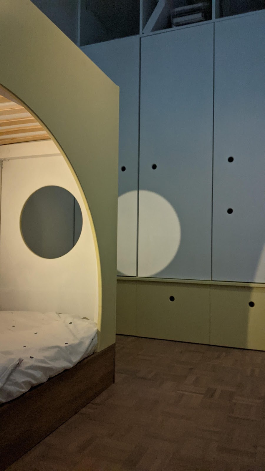 Seng til datteren min