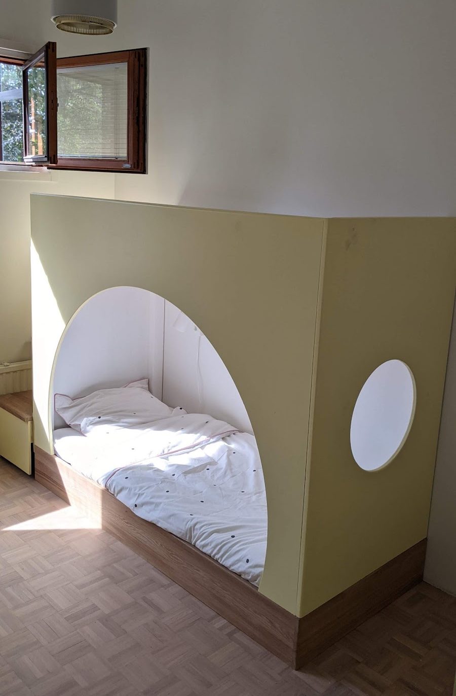 Seng til datteren min