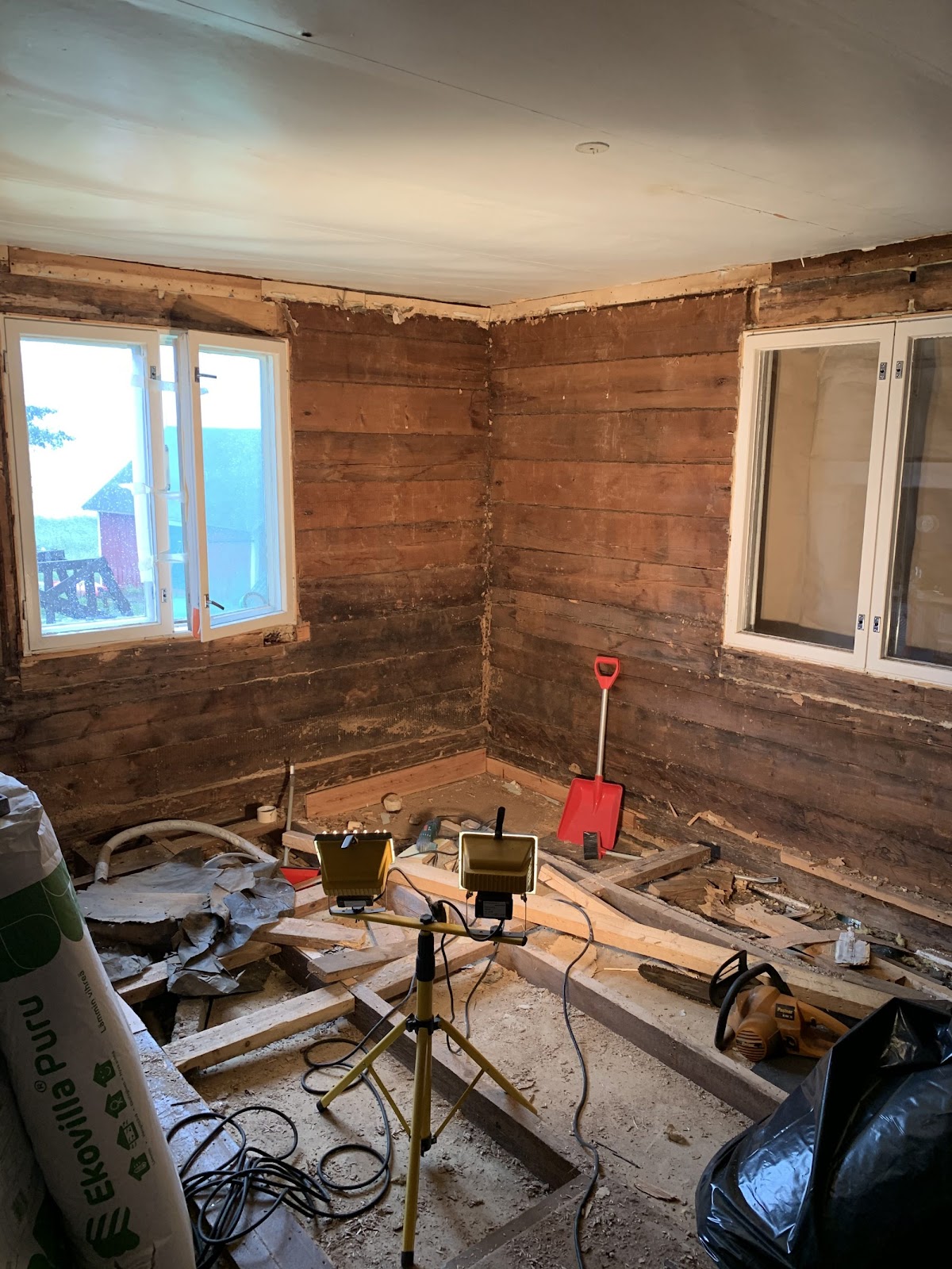 Nytt kjøkken i gammel hytte