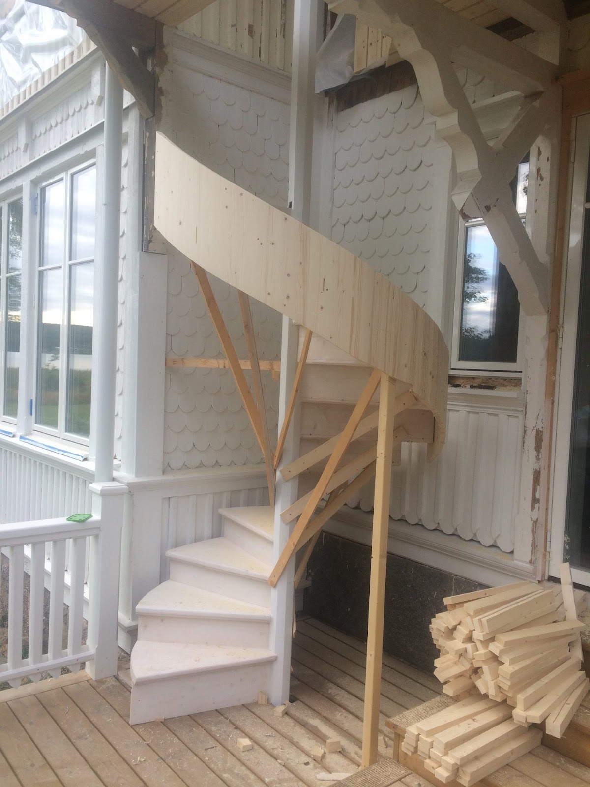 Spiraltrapp i tre