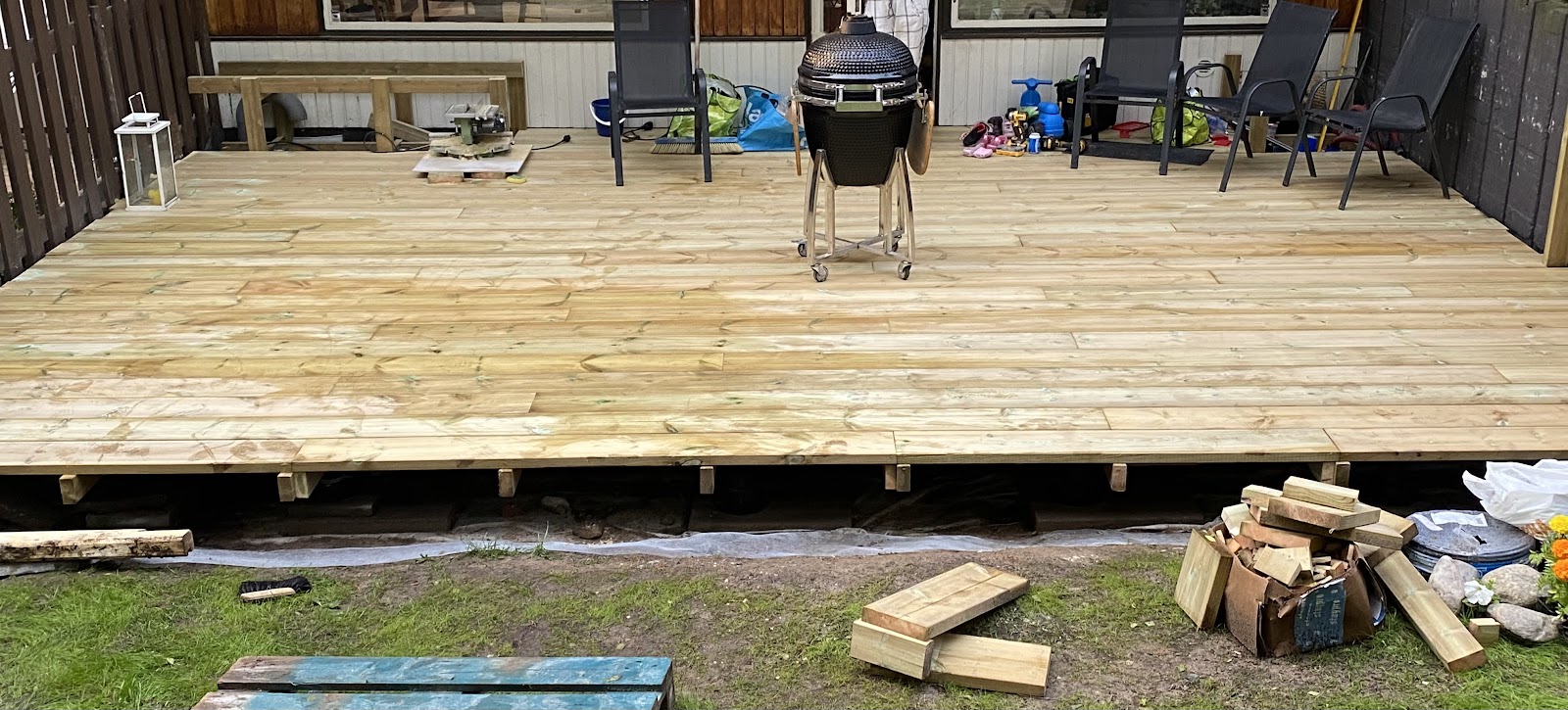 Terrasse med smart oppbevaring