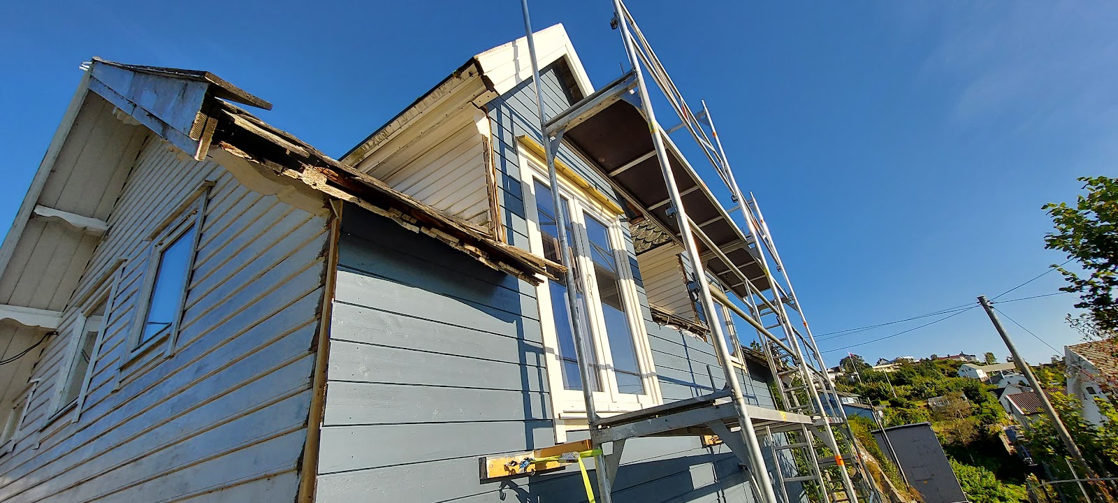 Tilläggsisolering, byte av vägg och fönster