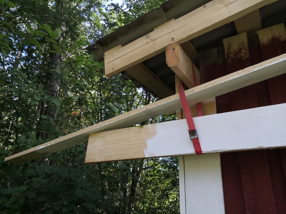 Verktygsbod av pallar