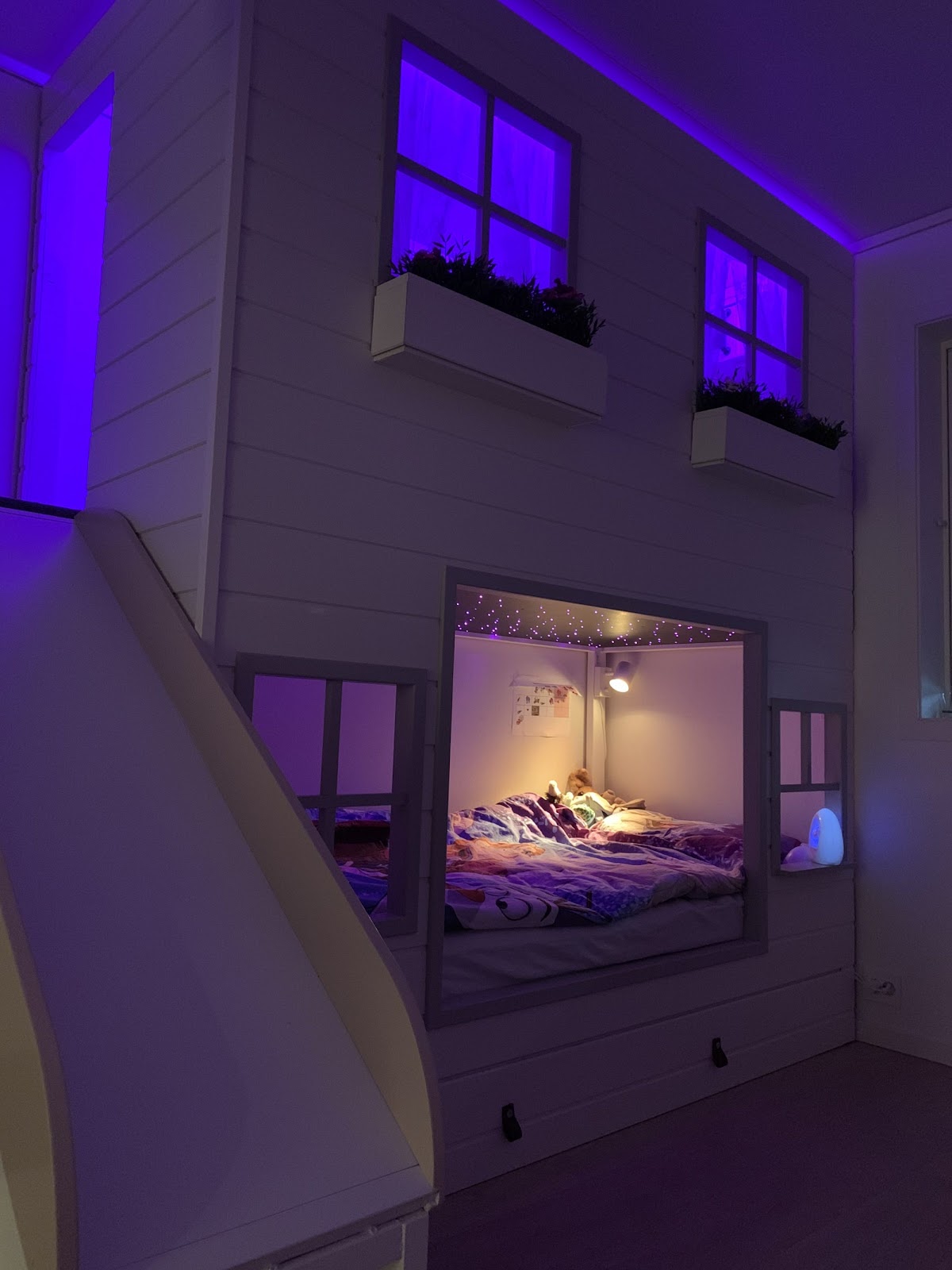 Hyttsäng med stjärnhimmel