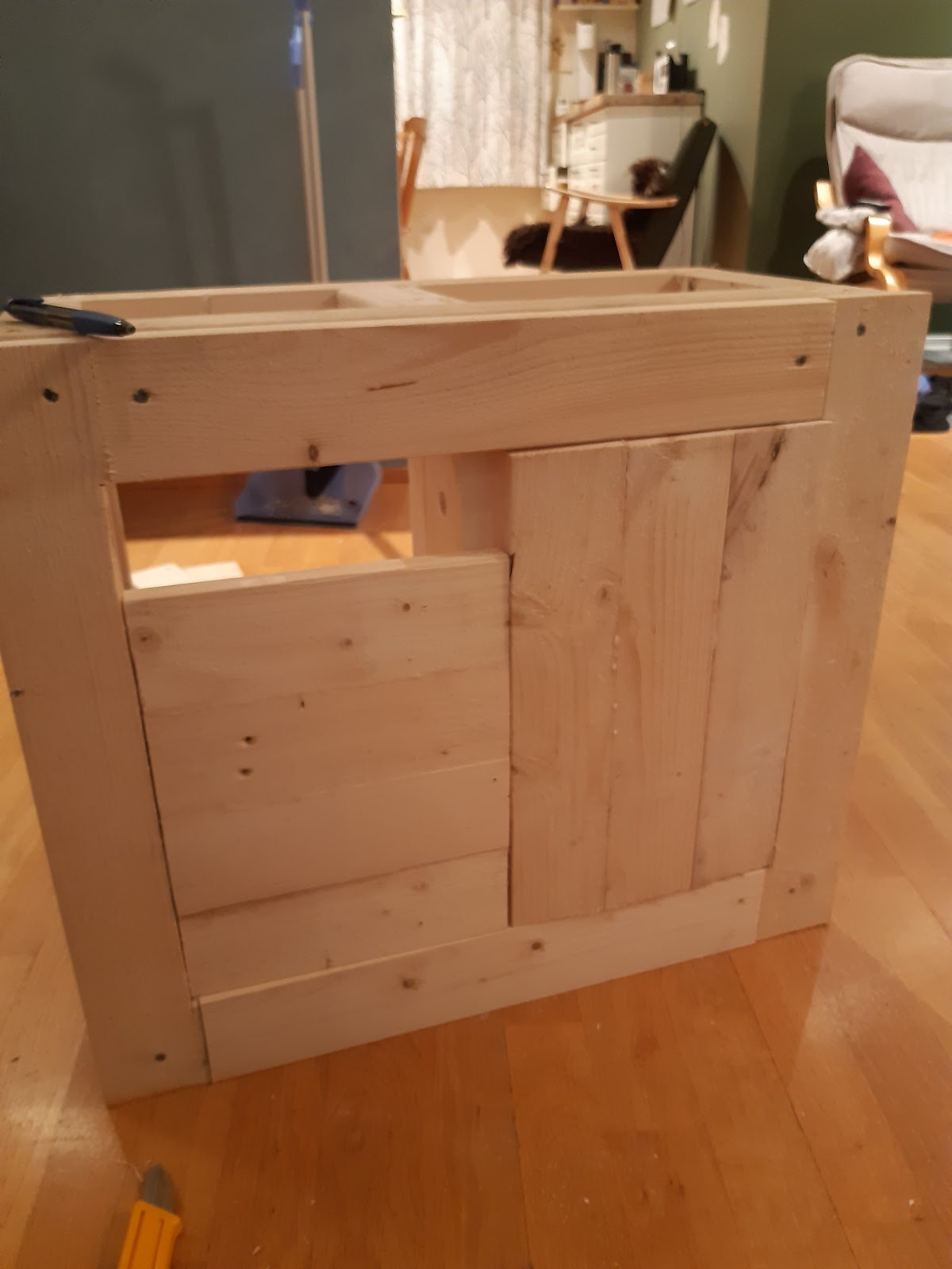 Hemmabyggt leksakskök