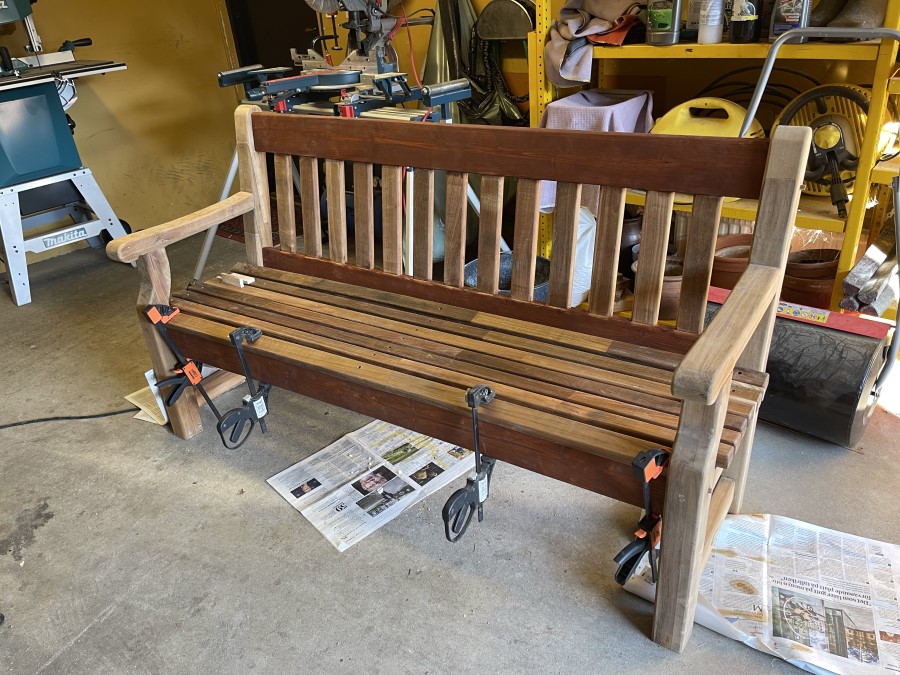 Engelsk parkbänk i teak