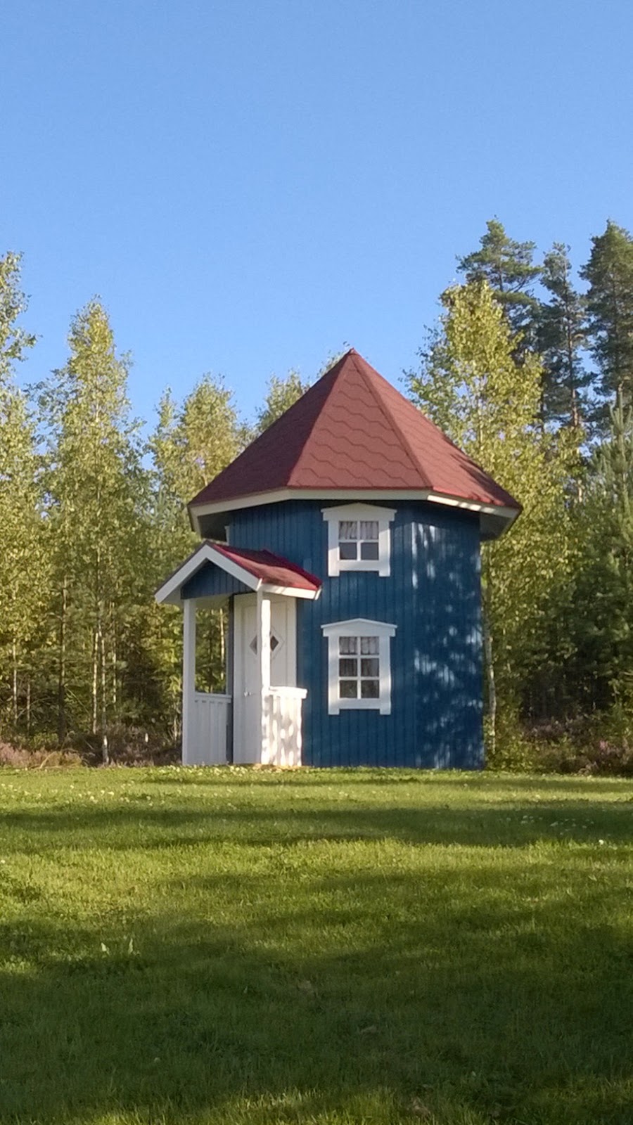 Lekstuga för mammatroll