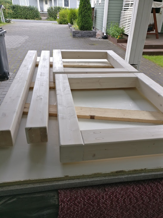 Betongbord till matsalen