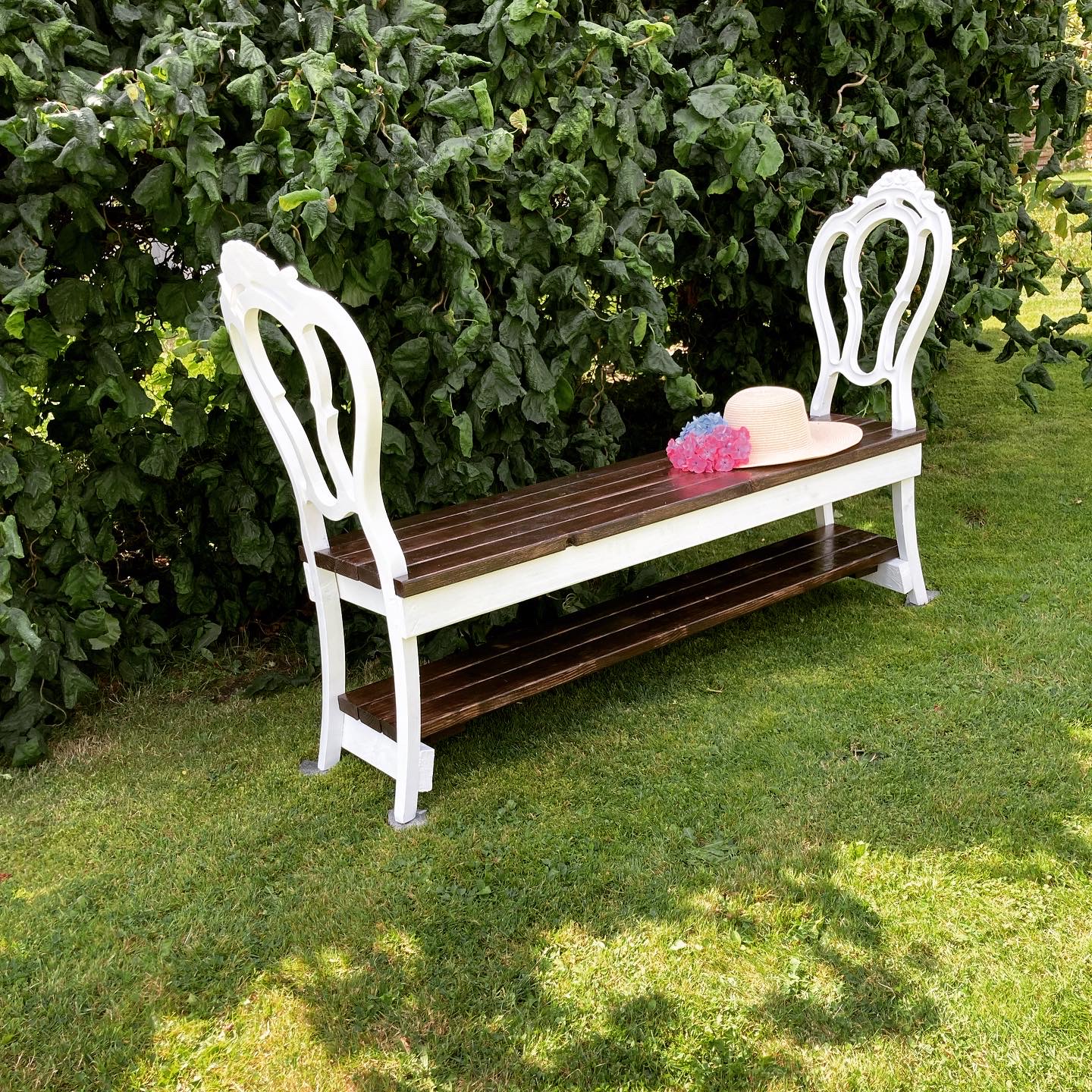 Rokoko trädgårdsbänk