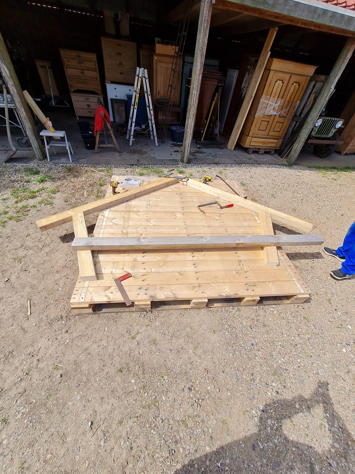 Vindskydd med hästarna