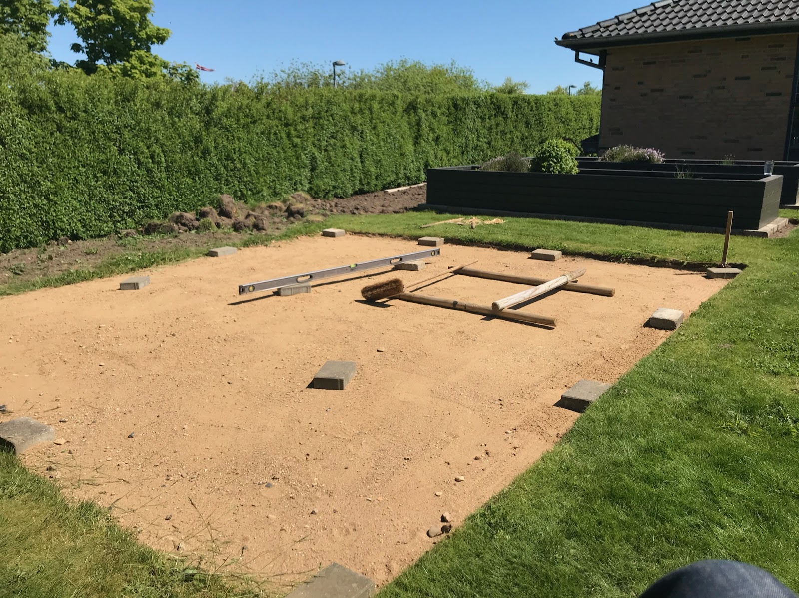 Mysig hörna med öppen spis