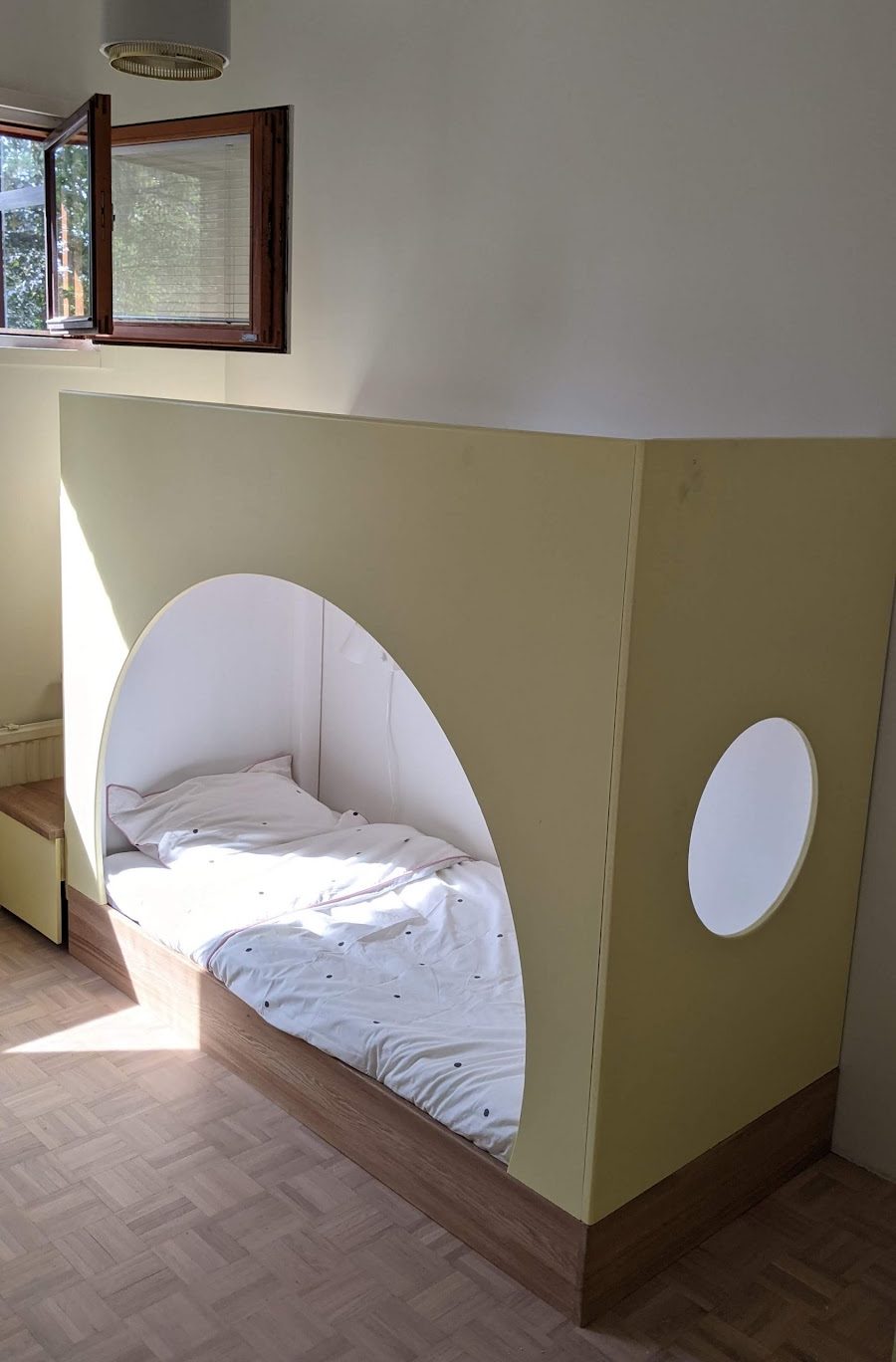 Säng till min dotter