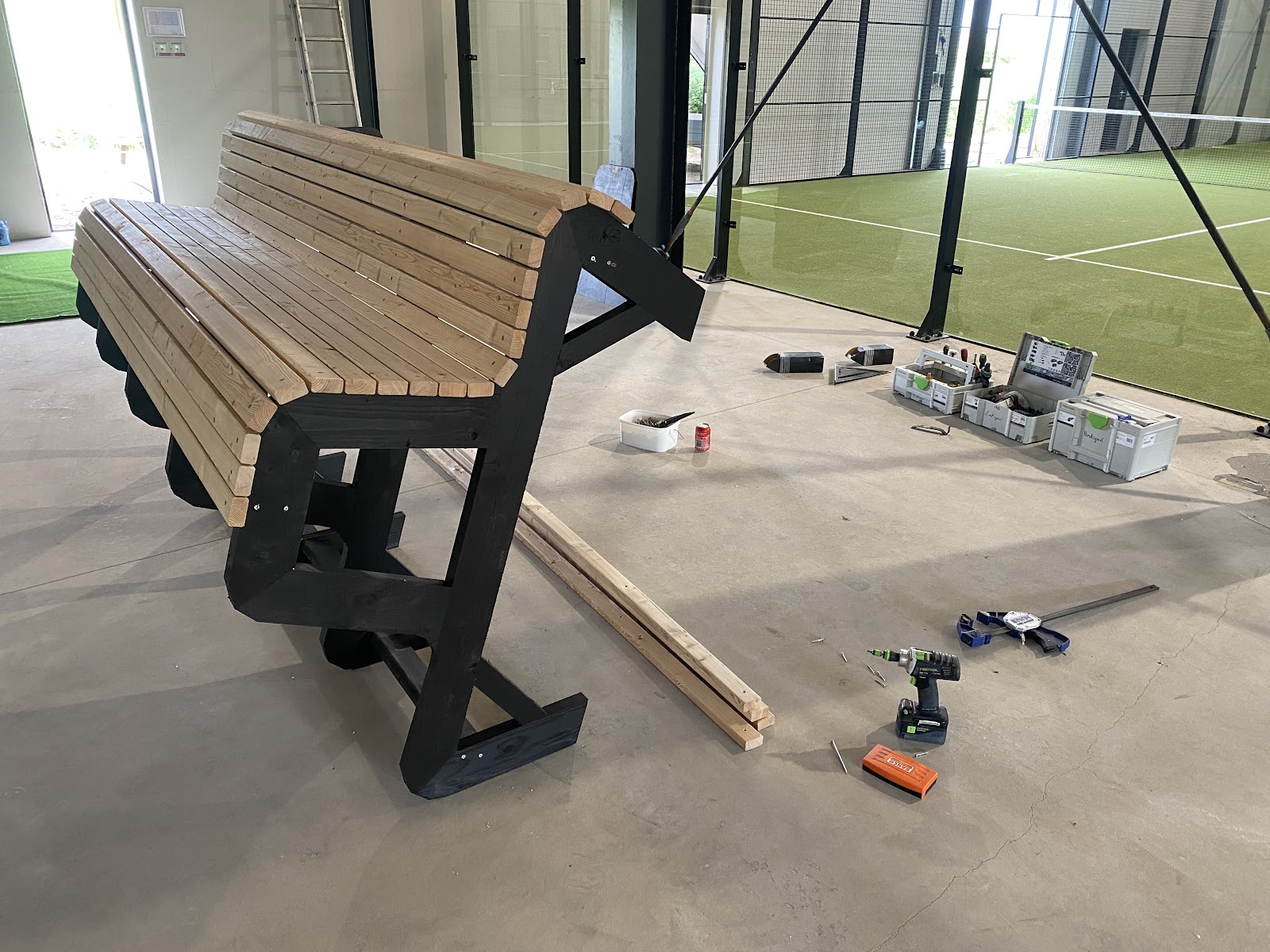 Tvåsidig lamellbänk