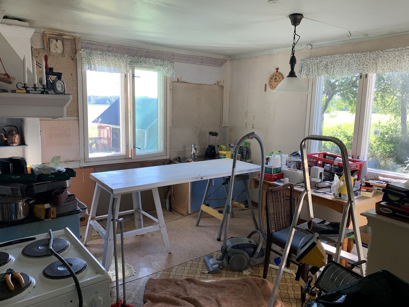 Nytt kök i gammal stuga