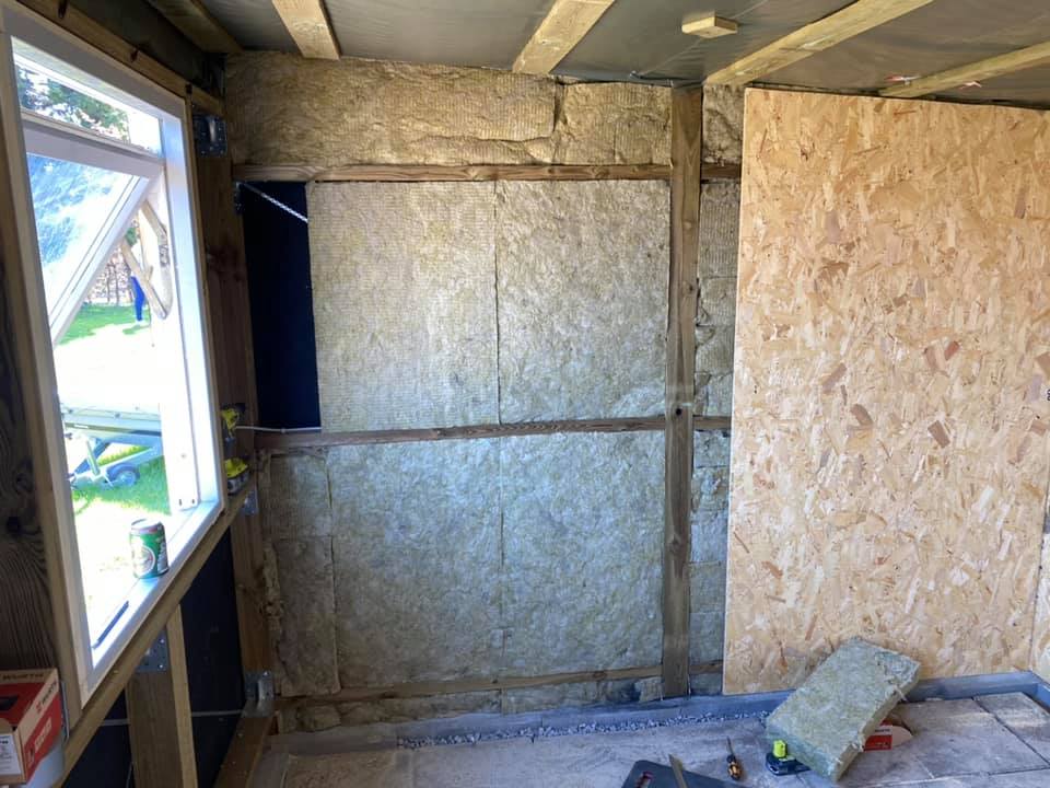 Nytt trädgårdsskjul