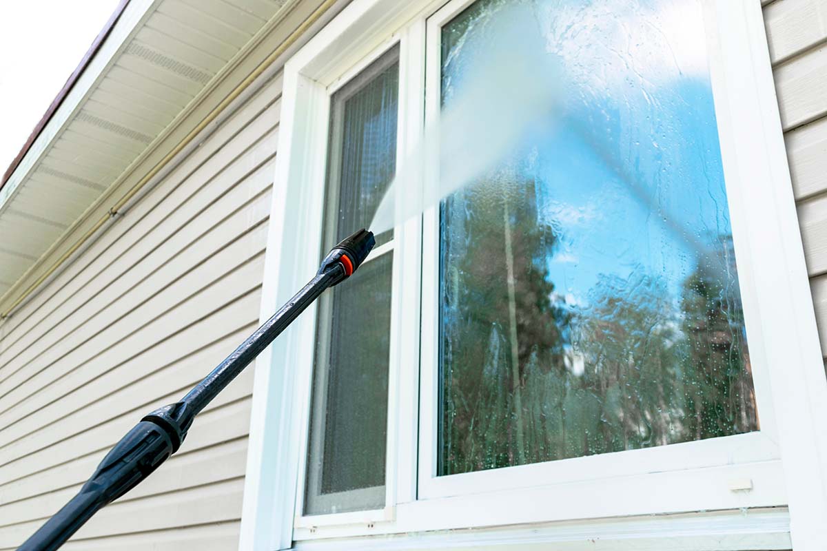 Høytrykksspyler til å vaske vinduer