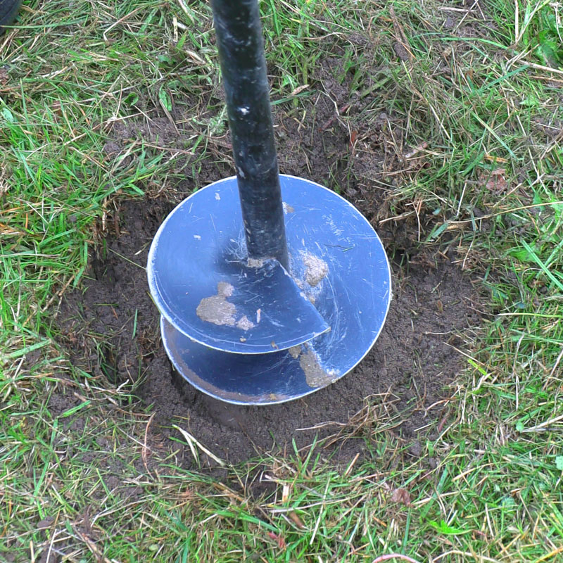 Painekyllästetty tolppa asennus ilman betonivalua 1